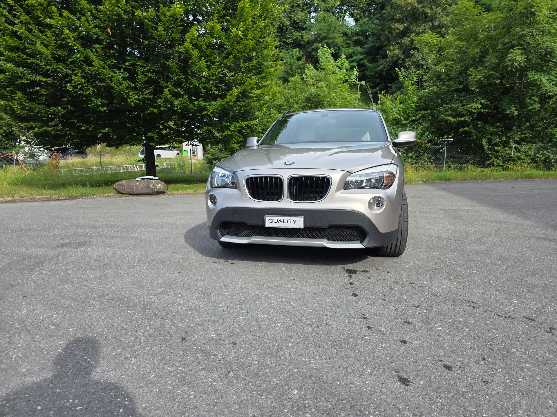 BMW X1 xDrive 20d-showroom-element-2