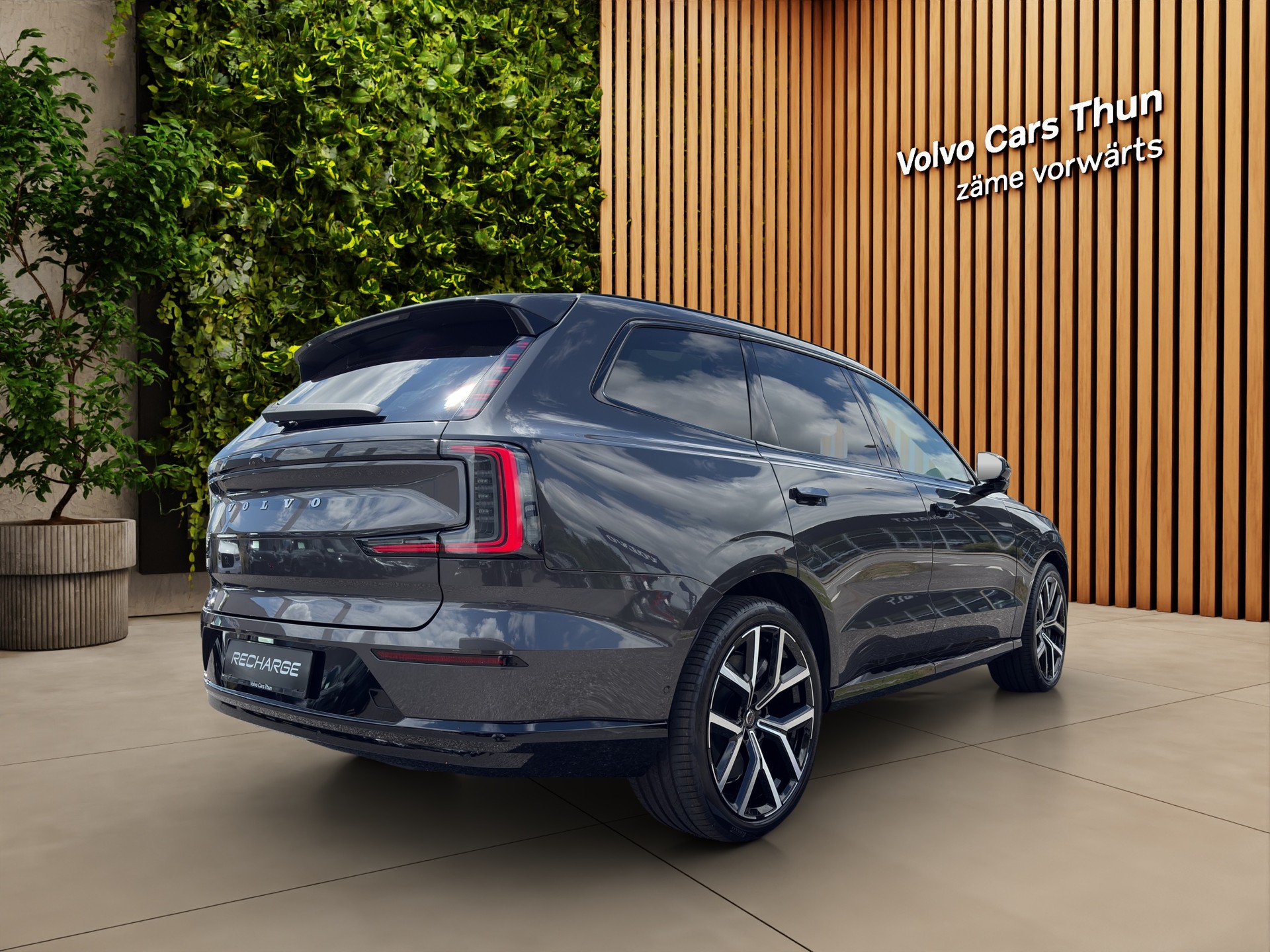 VOLVO EX90 Twin Performance Ultra AWD-showroom-element-3