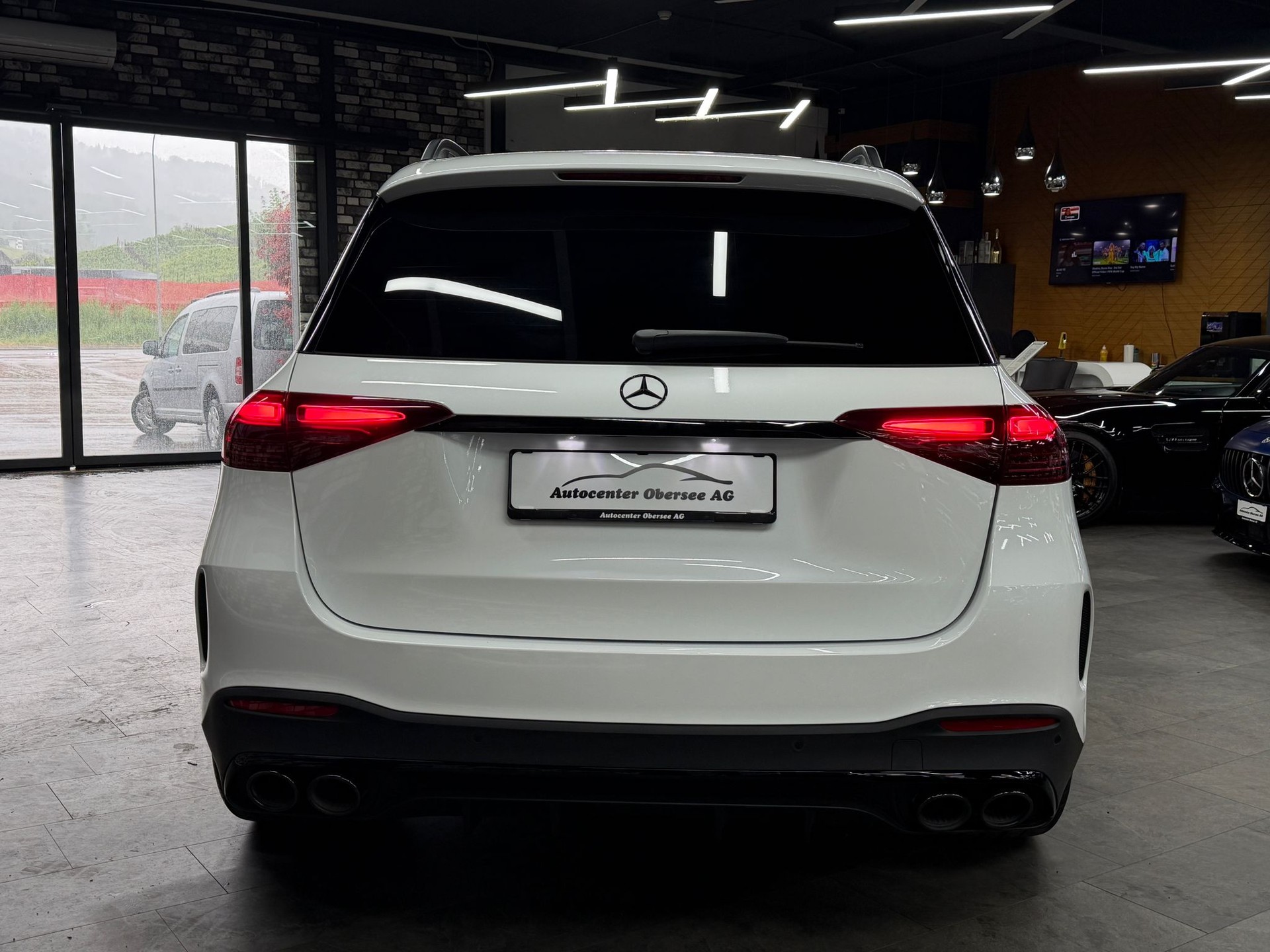 MERCEDES-BENZ GLE 450d 4MATIC AMG | 53 AMG Bodykit | Head-Up | 360° | Panorama | Burmester | AHK-image-6