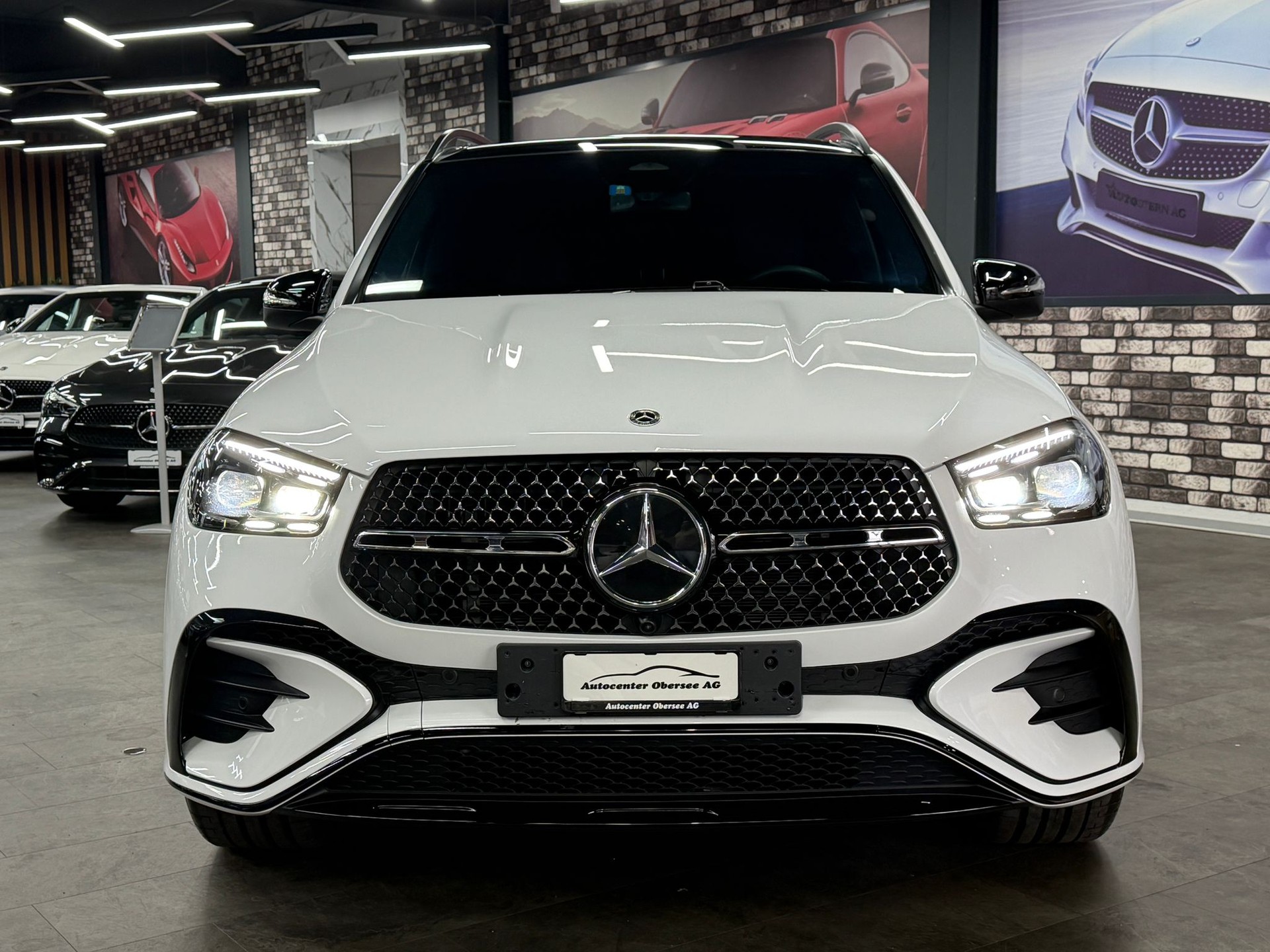 MERCEDES-BENZ GLE 450d 4MATIC AMG | 53 AMG Bodykit | Head-Up | 360° | Panorama | Burmester | AHK-showroom-element-1