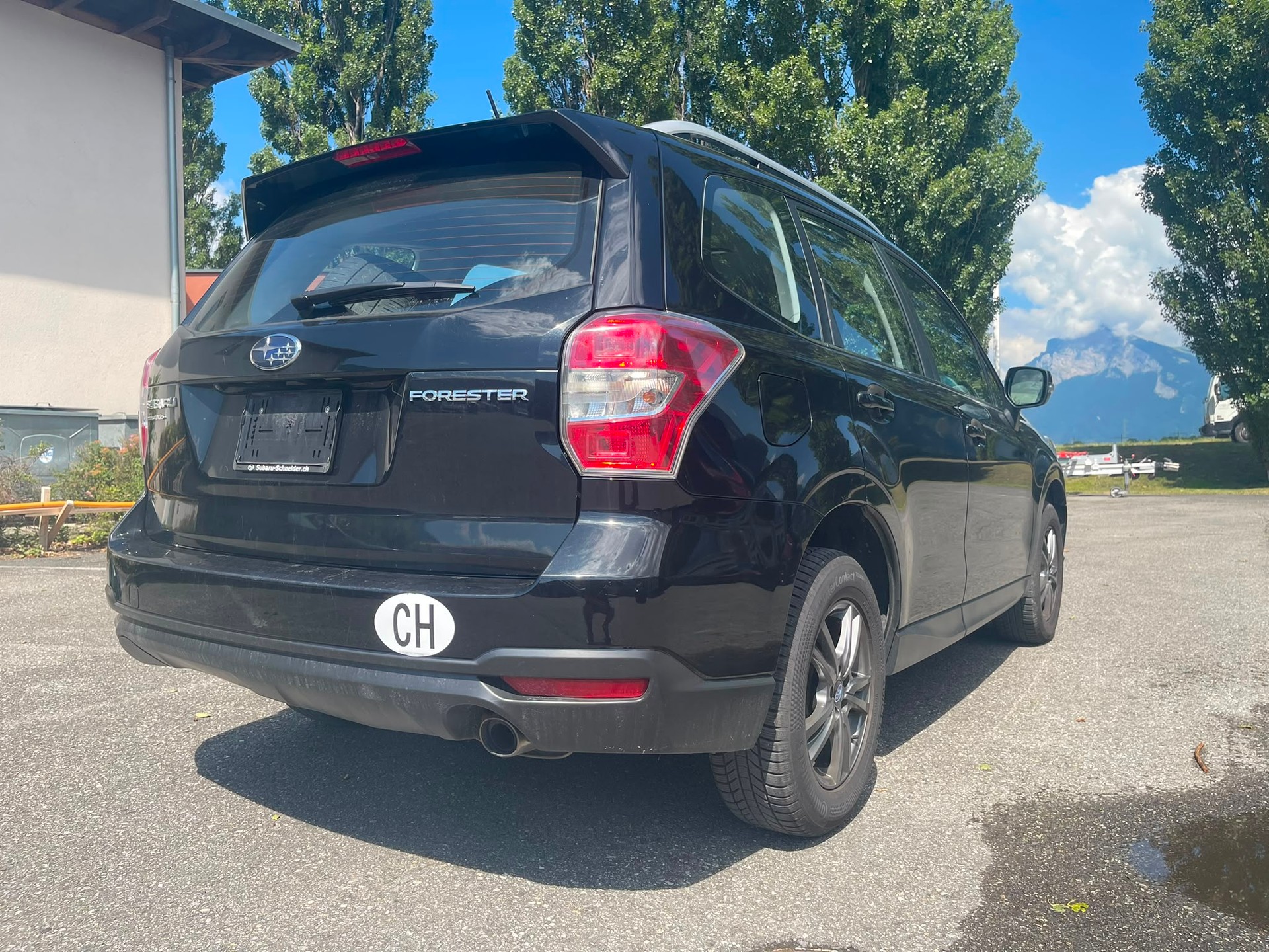 SUBARU Forester 2.0i Advantage-image-1