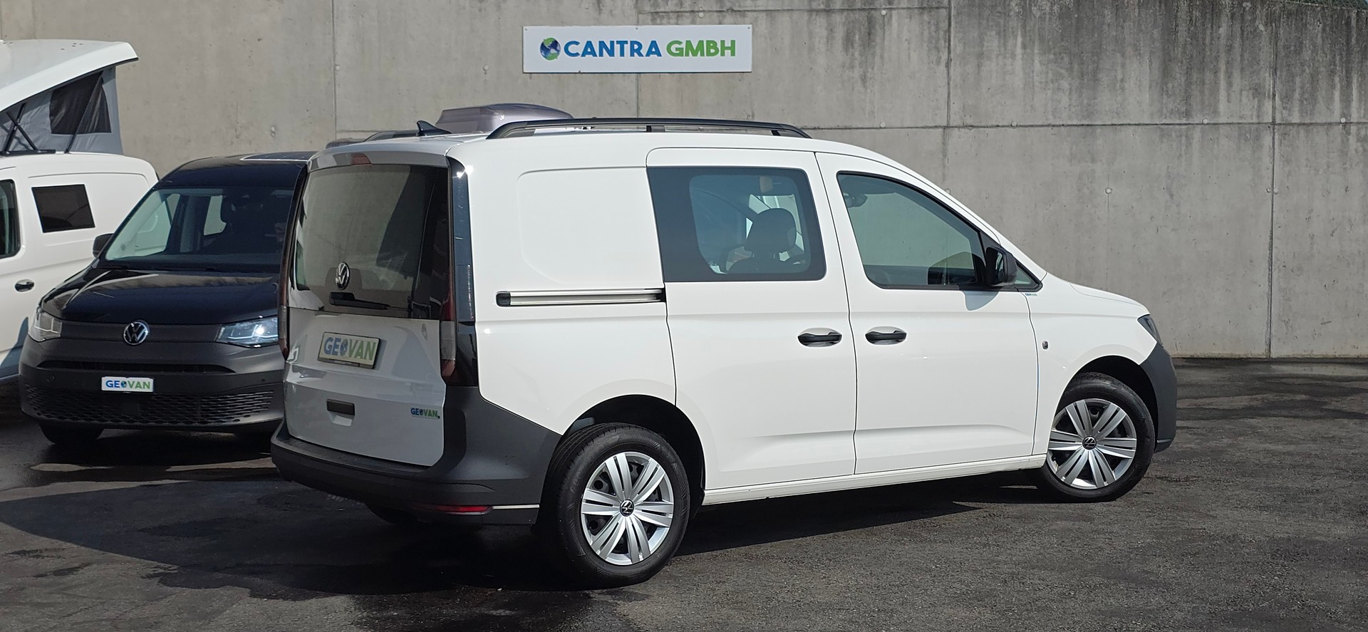 VW GEOVAN M 2.0TDI - NEUES MODEL - Navi - PDC - Klima - DAB+ - Tempomat-image-2