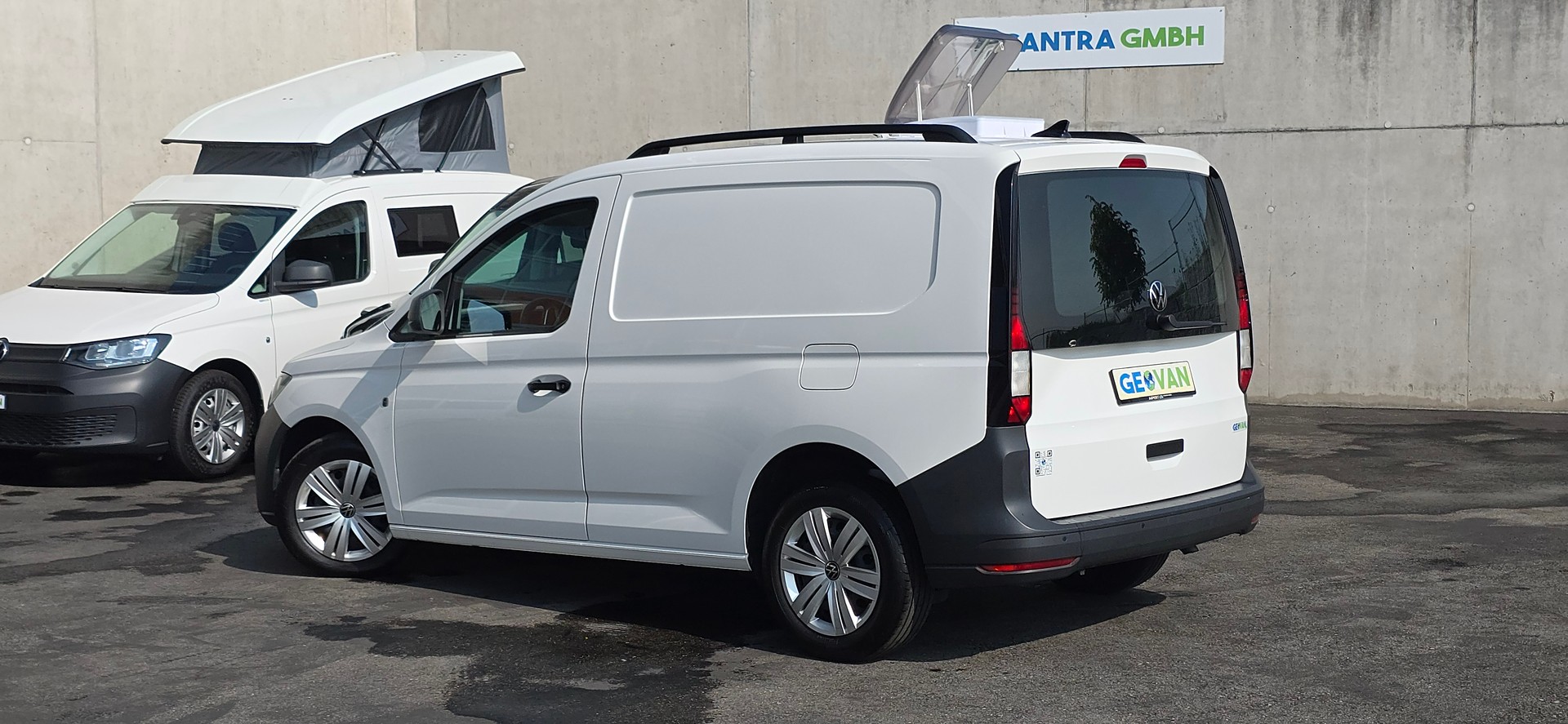 VW GEOVAN M 2.0TDI - NEUES MODEL - Navi - PDC - Klima - DAB+ - Tempomat-image-5