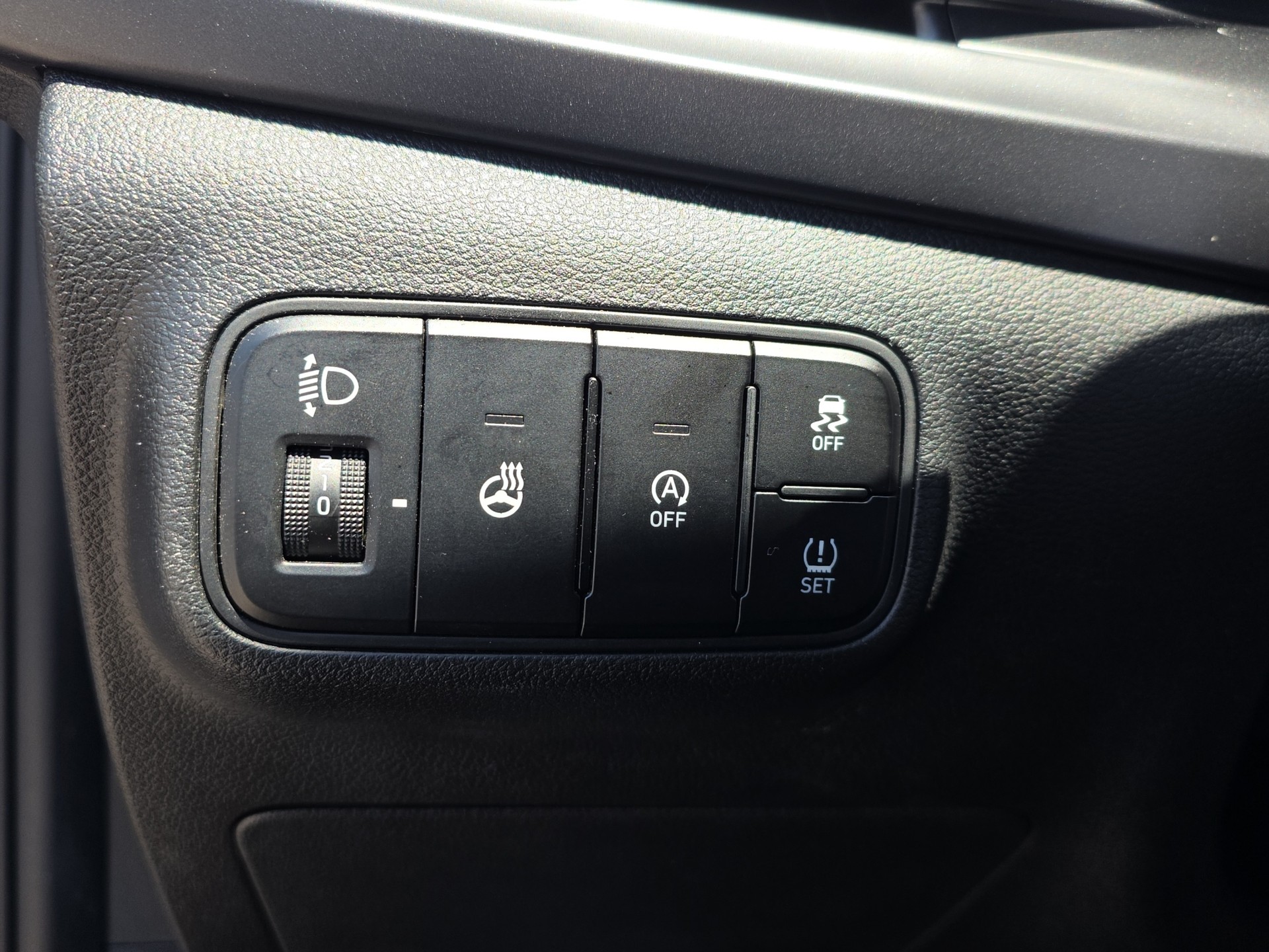 HYUNDAI Bayon 1.0 T-GDi 120 Amplia-image-14