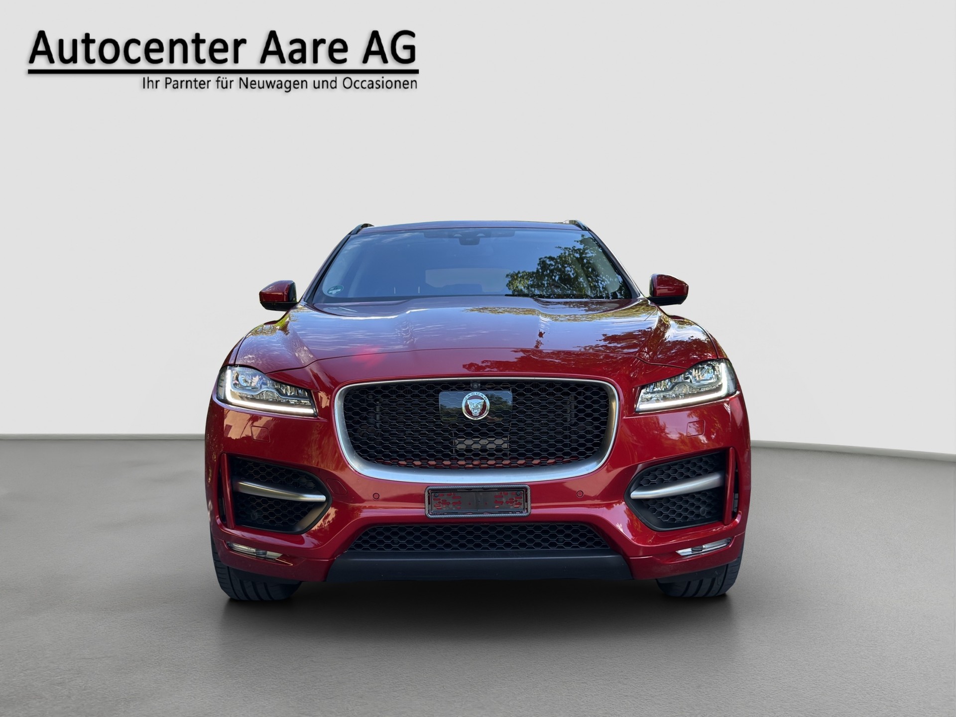 JAGUAR F-Pace 3.0 TD R-Sport AWD Automatik | AHK-showroom-element-1