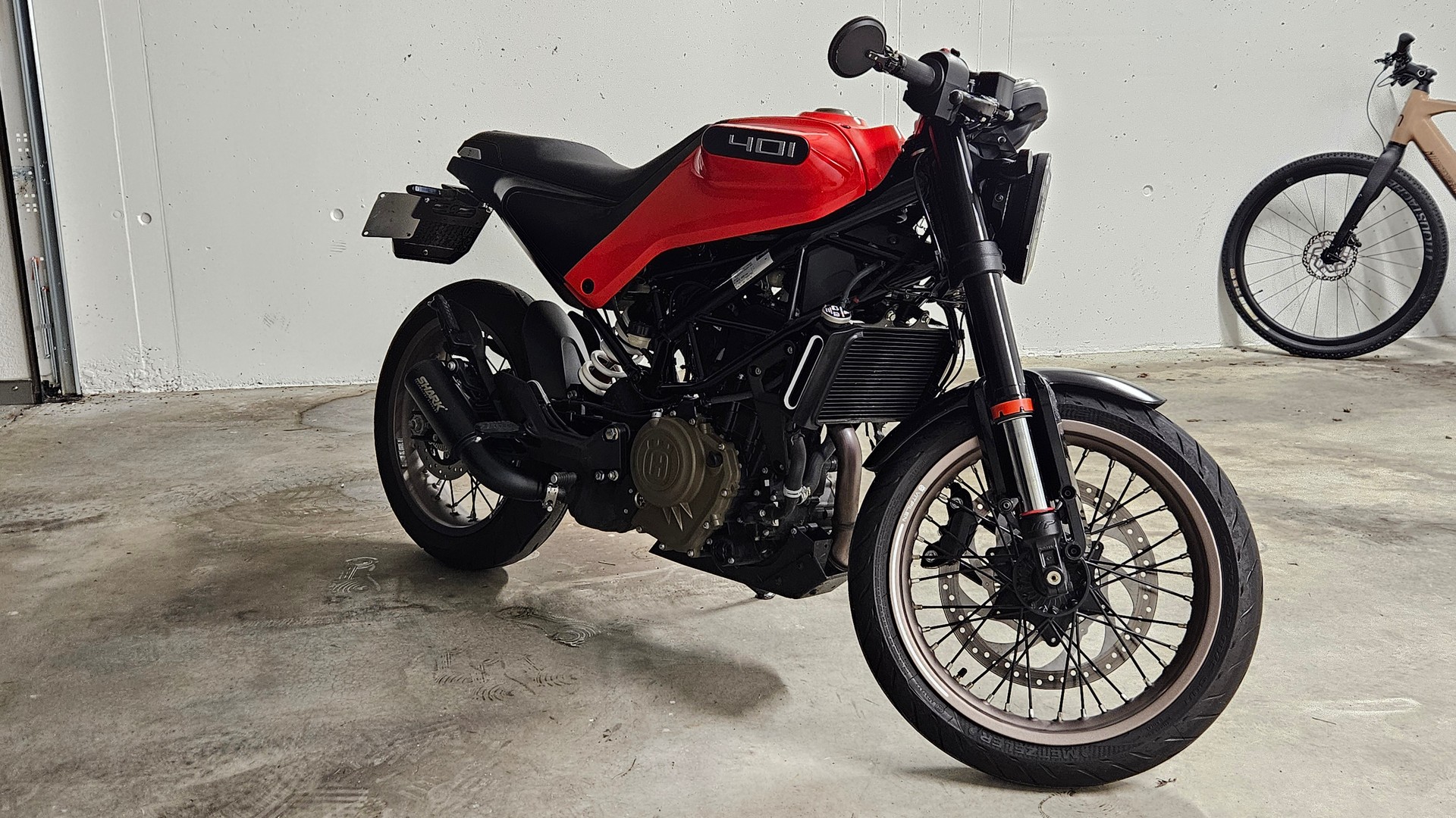 HUSQVARNA Vitpilen 401-image-3