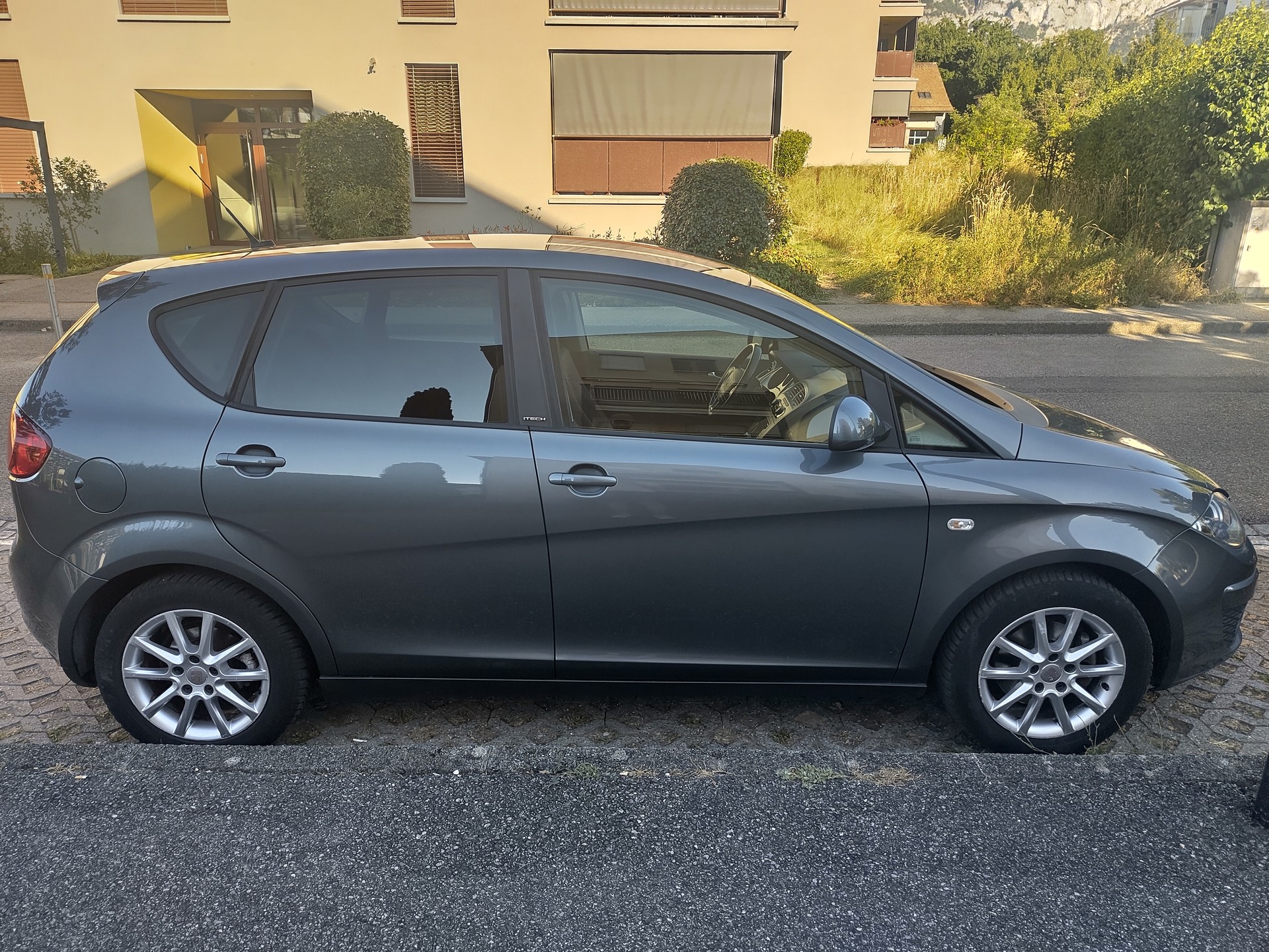 SEAT 1.4 TSI iTech-image-1