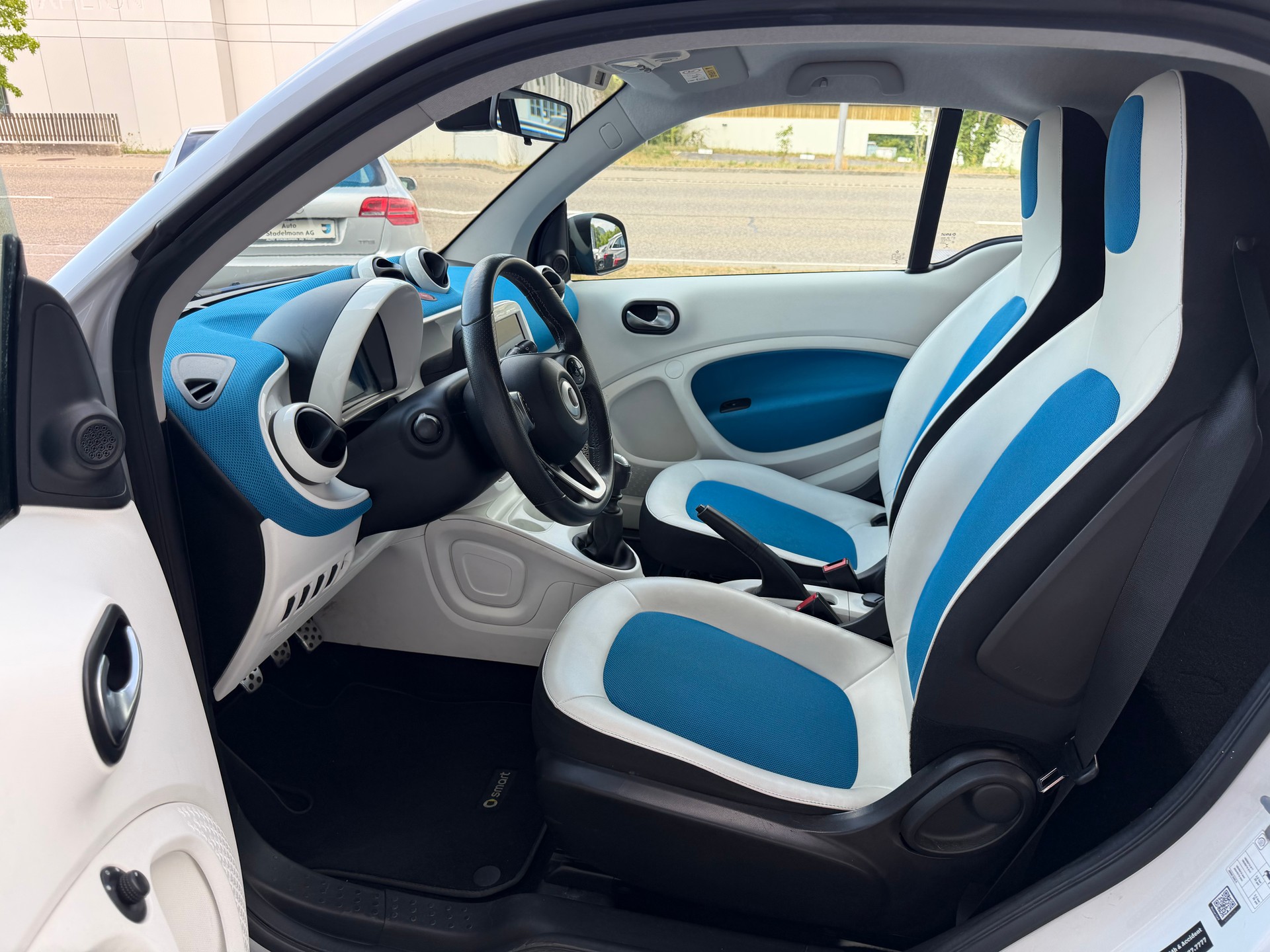 SMART Fortwo Coupé 0.9 Proxy-image-9