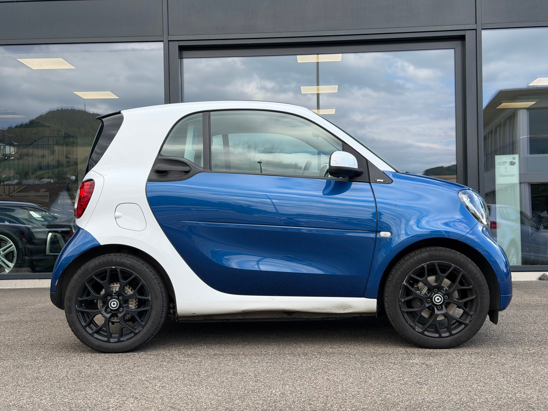 SMART Fortwo Coupé 0.9 Proxy-showroom-element-1