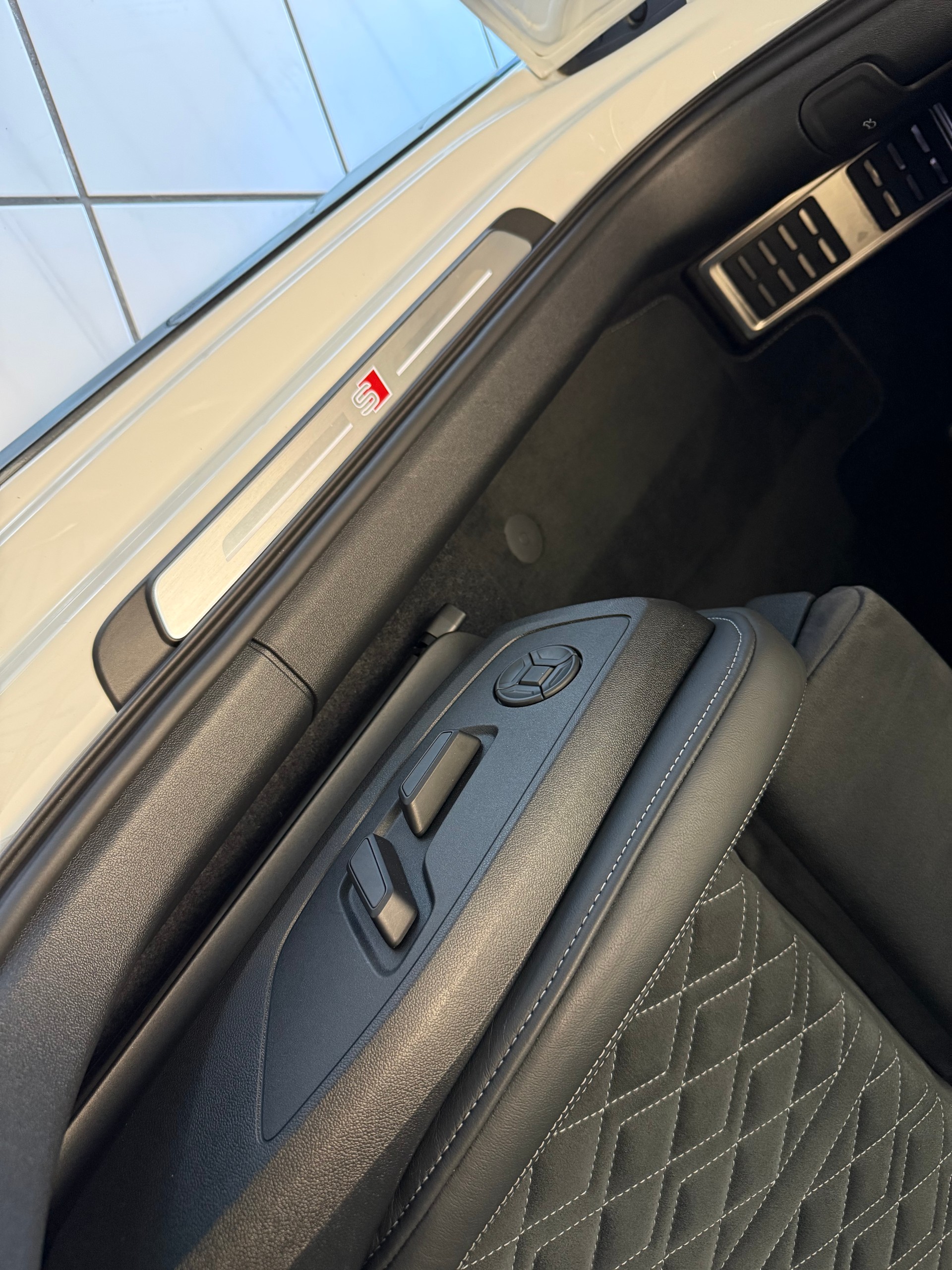 AUDI A3 allstreet 35 TFSI Attraction S-tronic-image-22