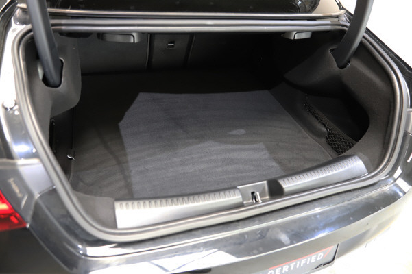 MERCEDES-BENZ CLA 180 7G-DCT-image-11