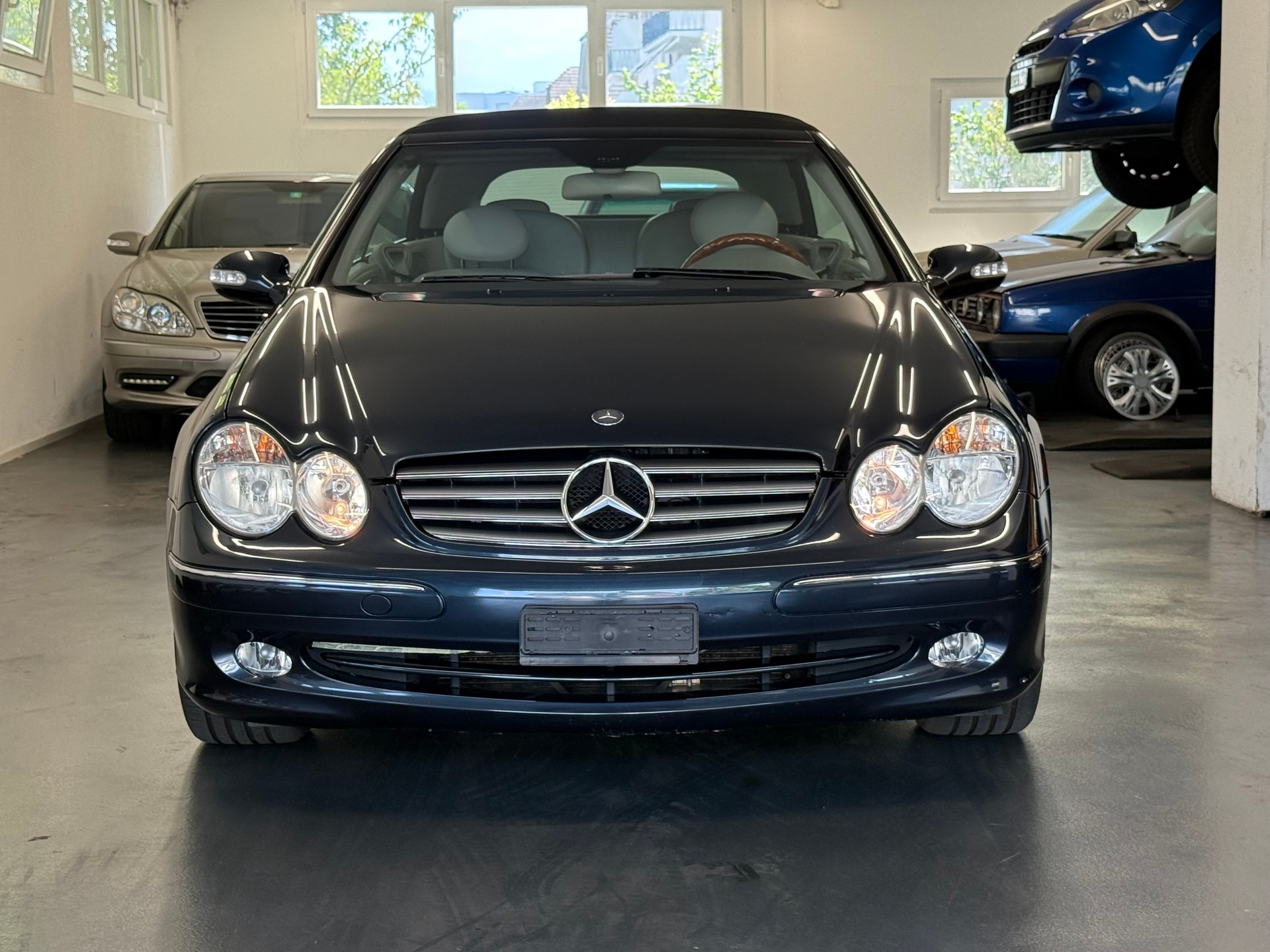 MERCEDES-BENZ CLK 320 Elégance Automatic