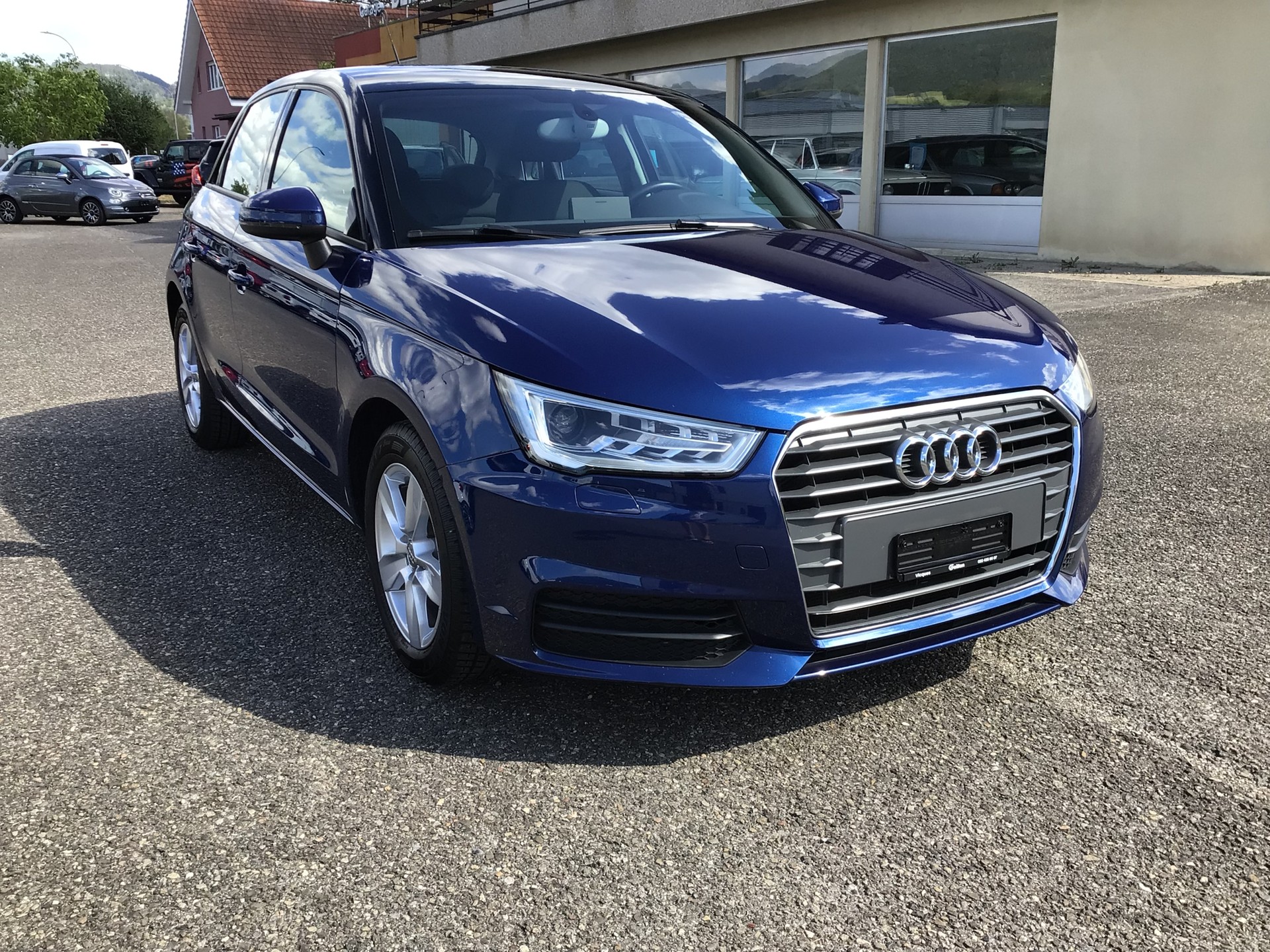AUDI A1 Sportback 1.0 TFSI-image-2