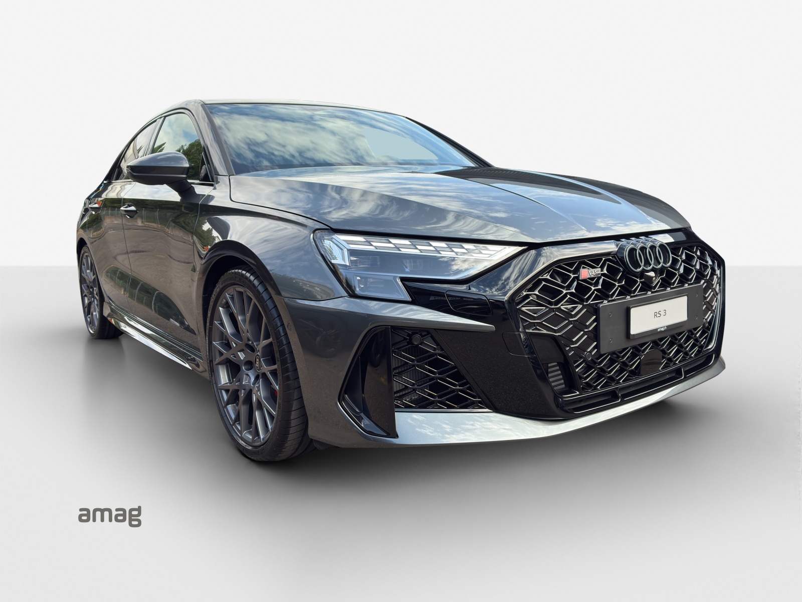 AUDI RS3 Limousine 2.5 TSI quattro S-tronic-image-5