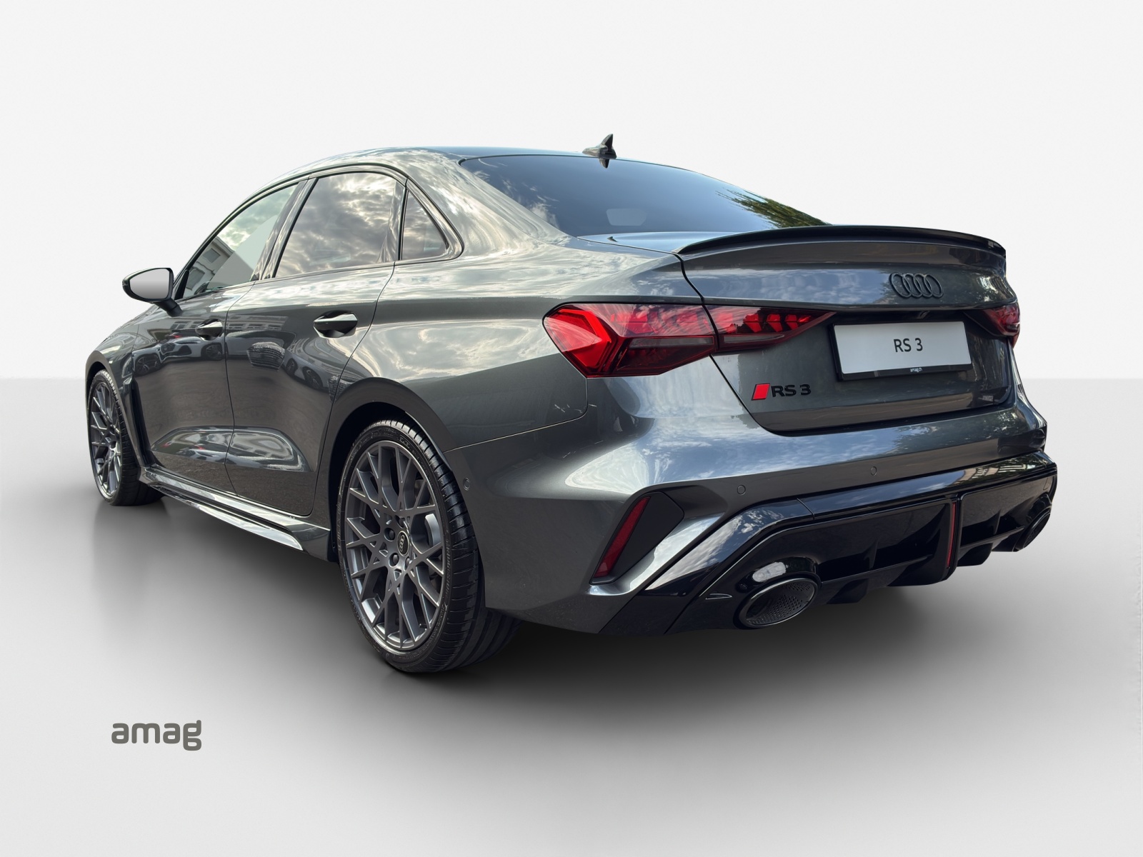 AUDI RS3 Limousine 2.5 TSI quattro S-tronic-showroom-element-2