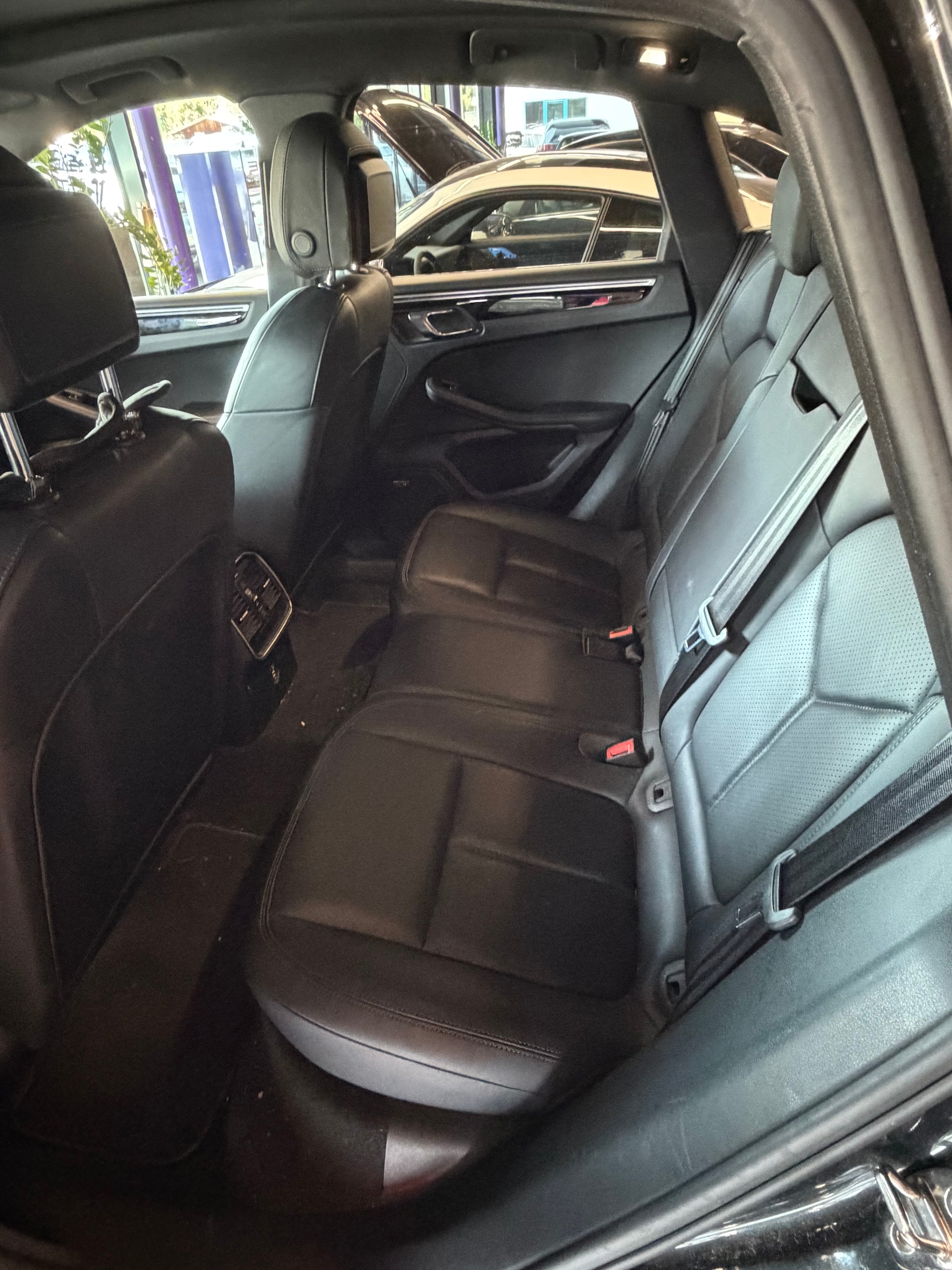 PORSCHE Macan S PDK-image-4