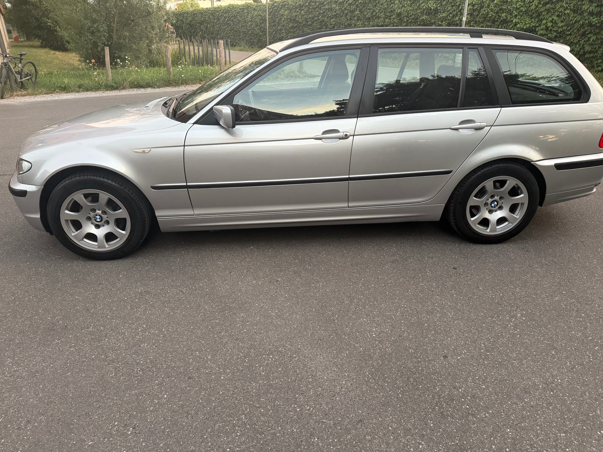 BMW 318i Touring Efficiency-image-12