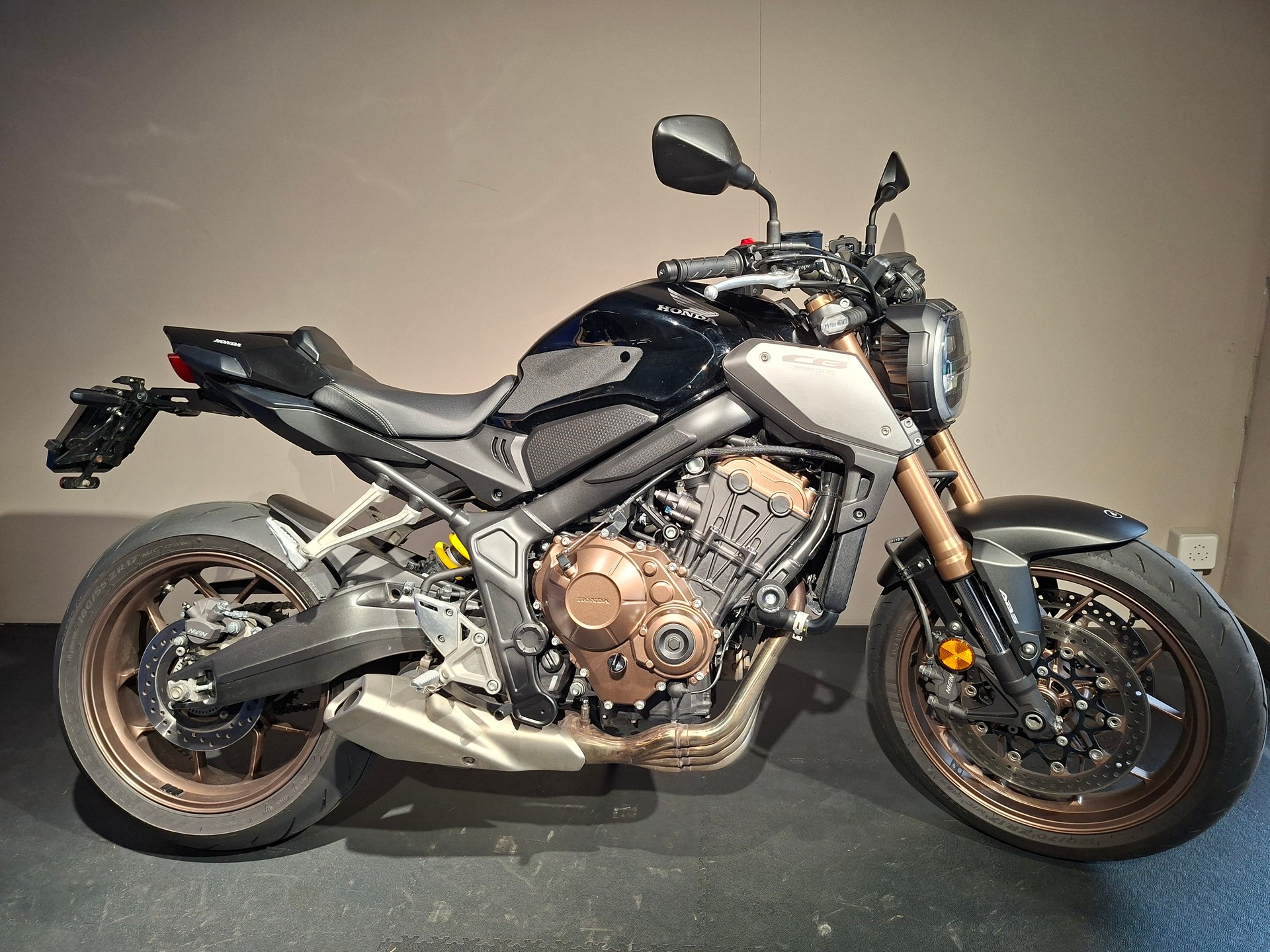 HONDA CB 650 R ABS-image-0
