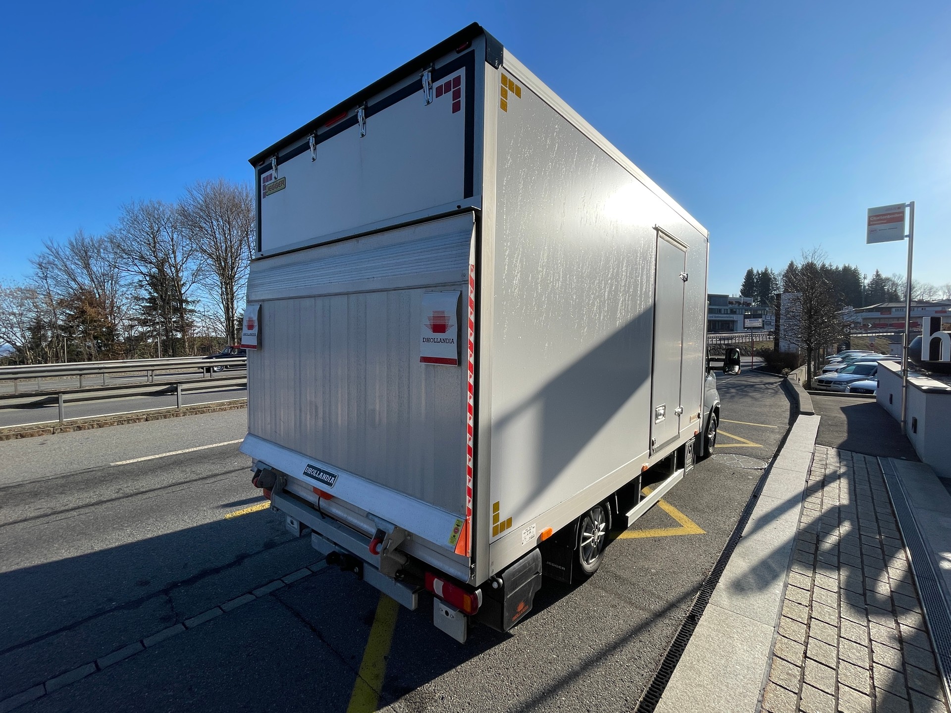 IVECO Daily 35 S 18H A8 für Durchlader einsetzbar-showroom-element-3