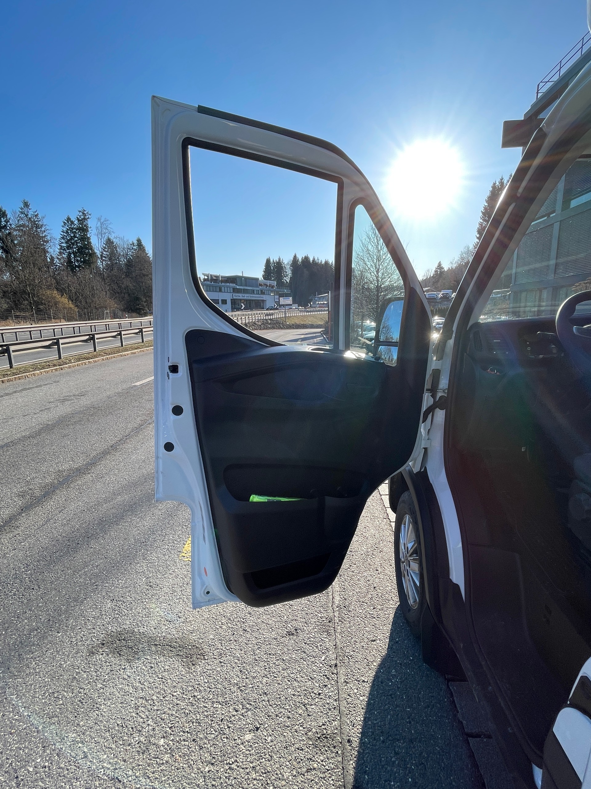 IVECO Daily 35 S 18H A8 für Durchlader einsetzbar-image-11