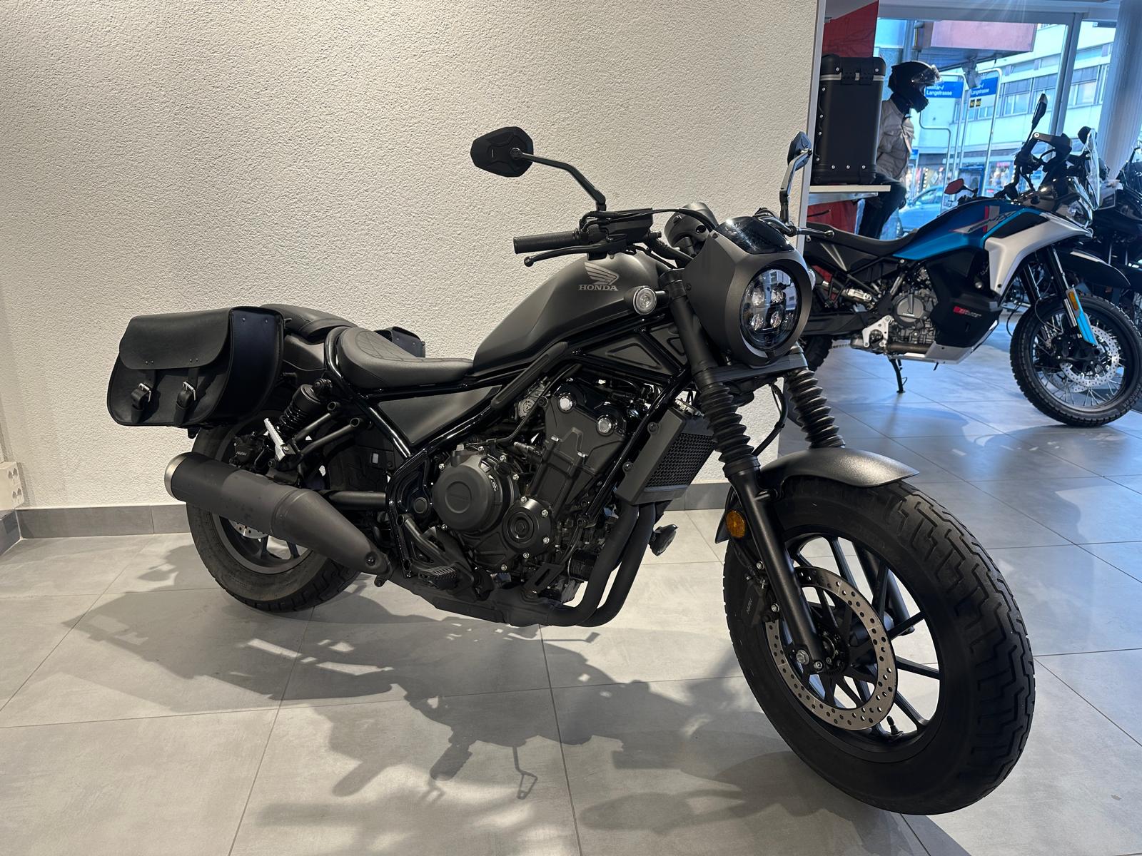 HONDA CMX 500 Rebel Special Edition | Occasion | 7’600 km | Seitentaschen-image-10