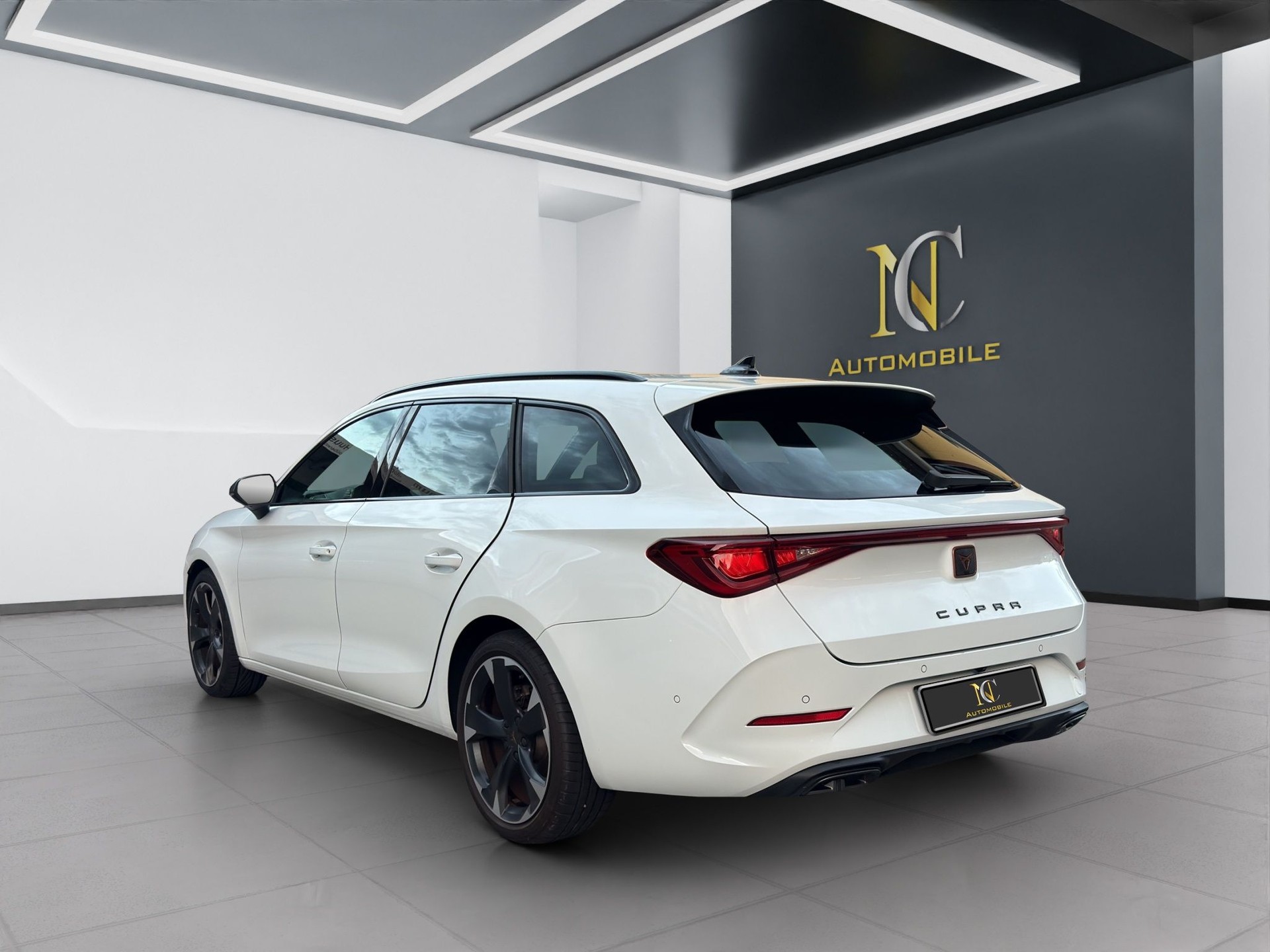 CUPRA Leon LEON ST 1.5 eTSI-showroom-element-3