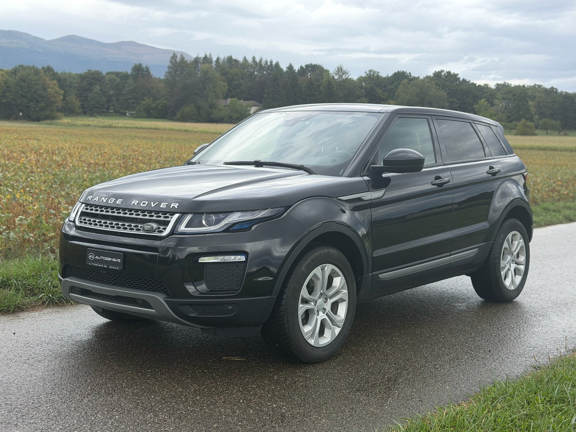LAND ROVER Range Rover Evoque 2.0 TD4 SE-image-3