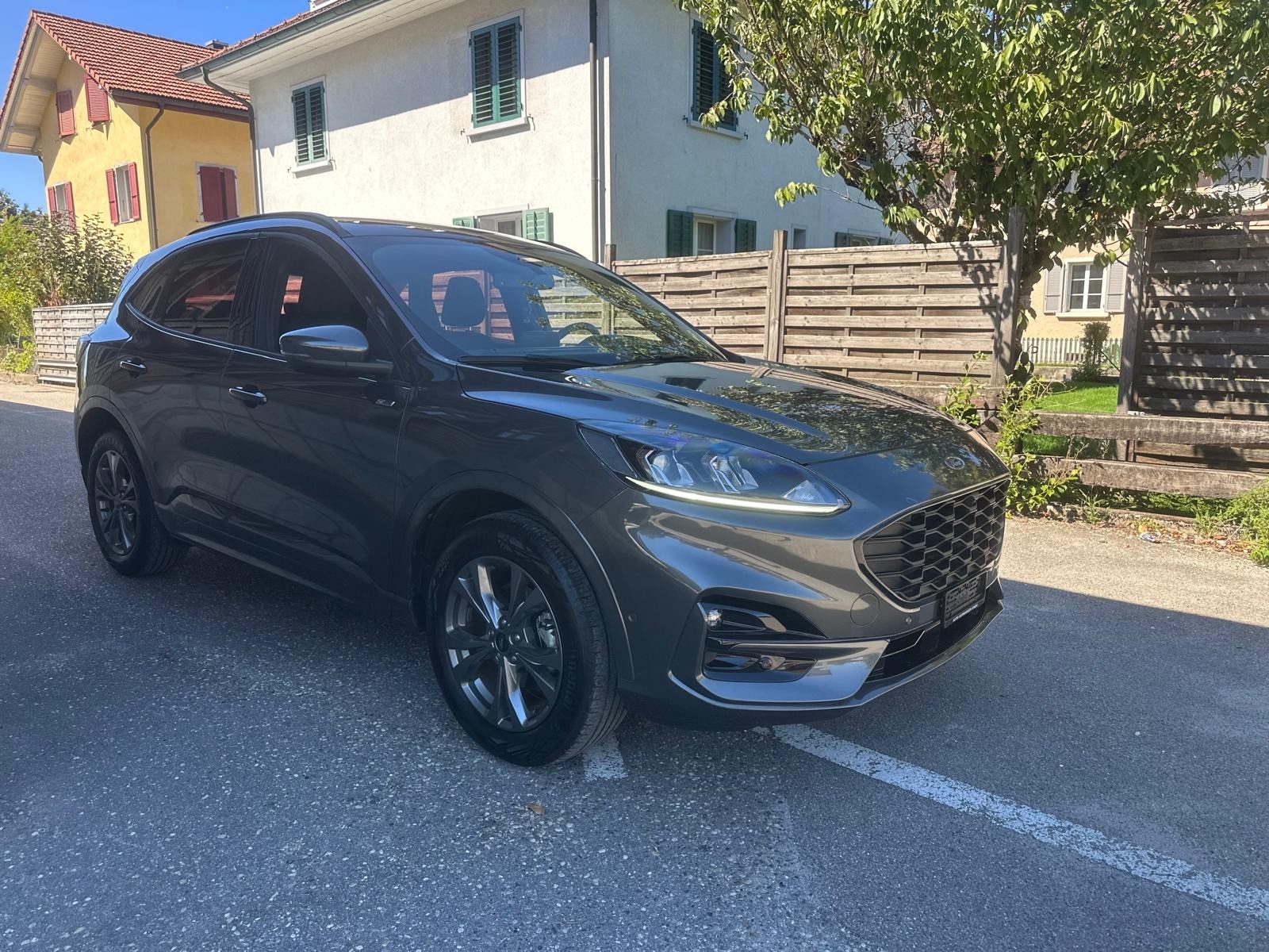 FORD Kuga 2.5 PHEV ST-Line 2WD