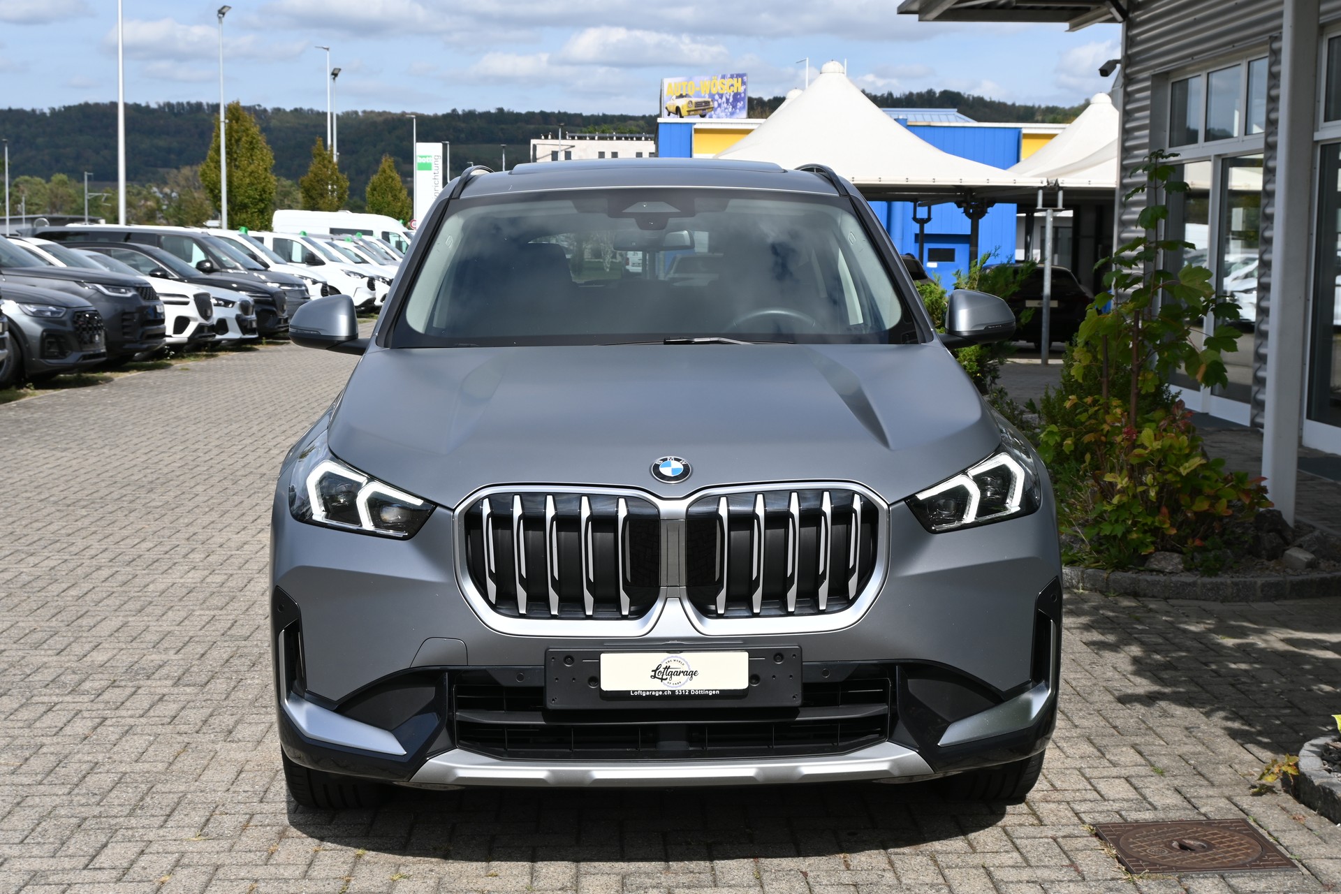BMW X1 xDrive 23d 48V xLine 4X4 + AHK 2000kg-showroom-element-2