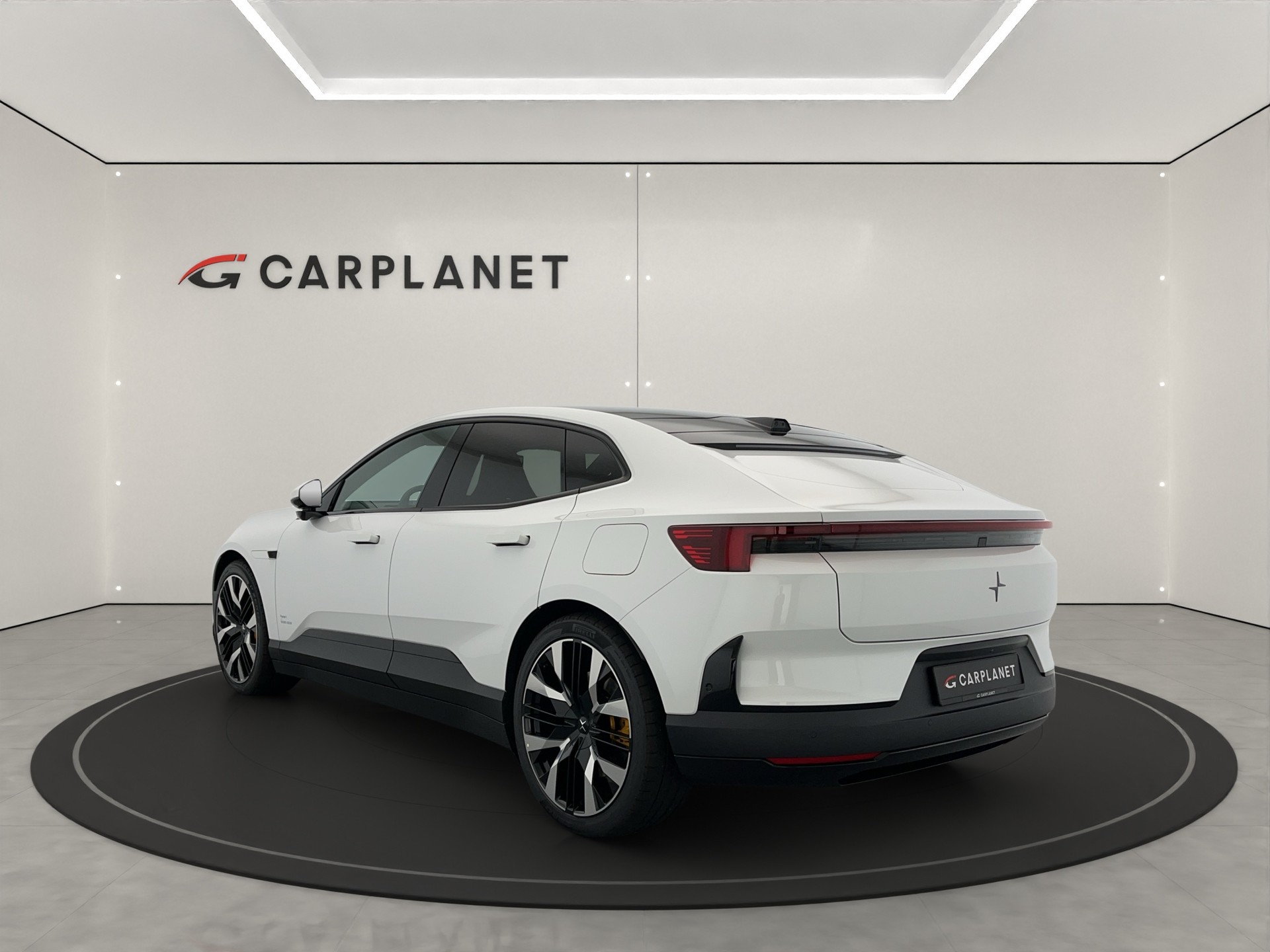 POLESTAR 4 Long Range Dual Motor Performance Prime-showroom-element-3
