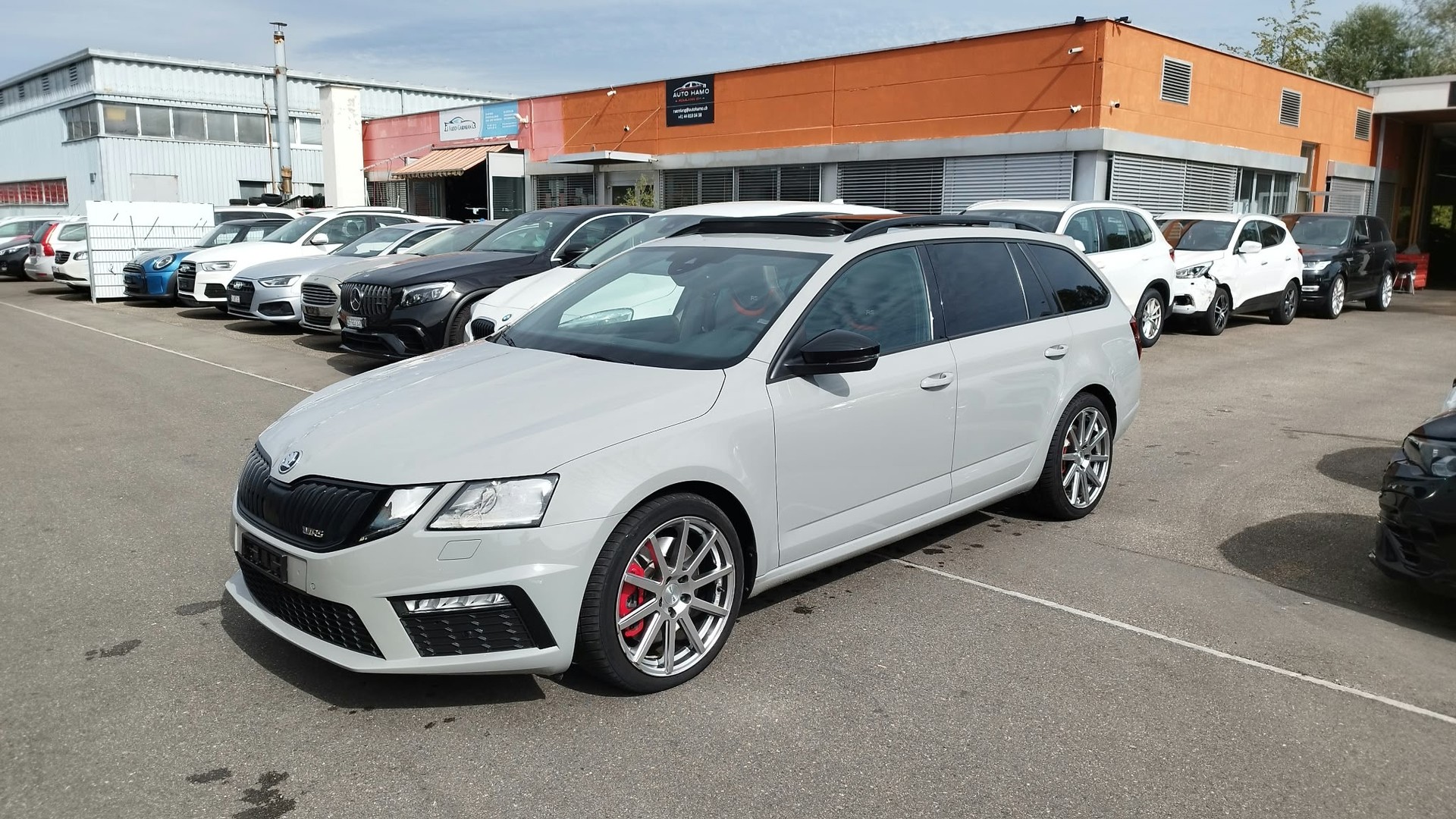 SKODA Octavia Combi 2.0 TSI RS DSG
