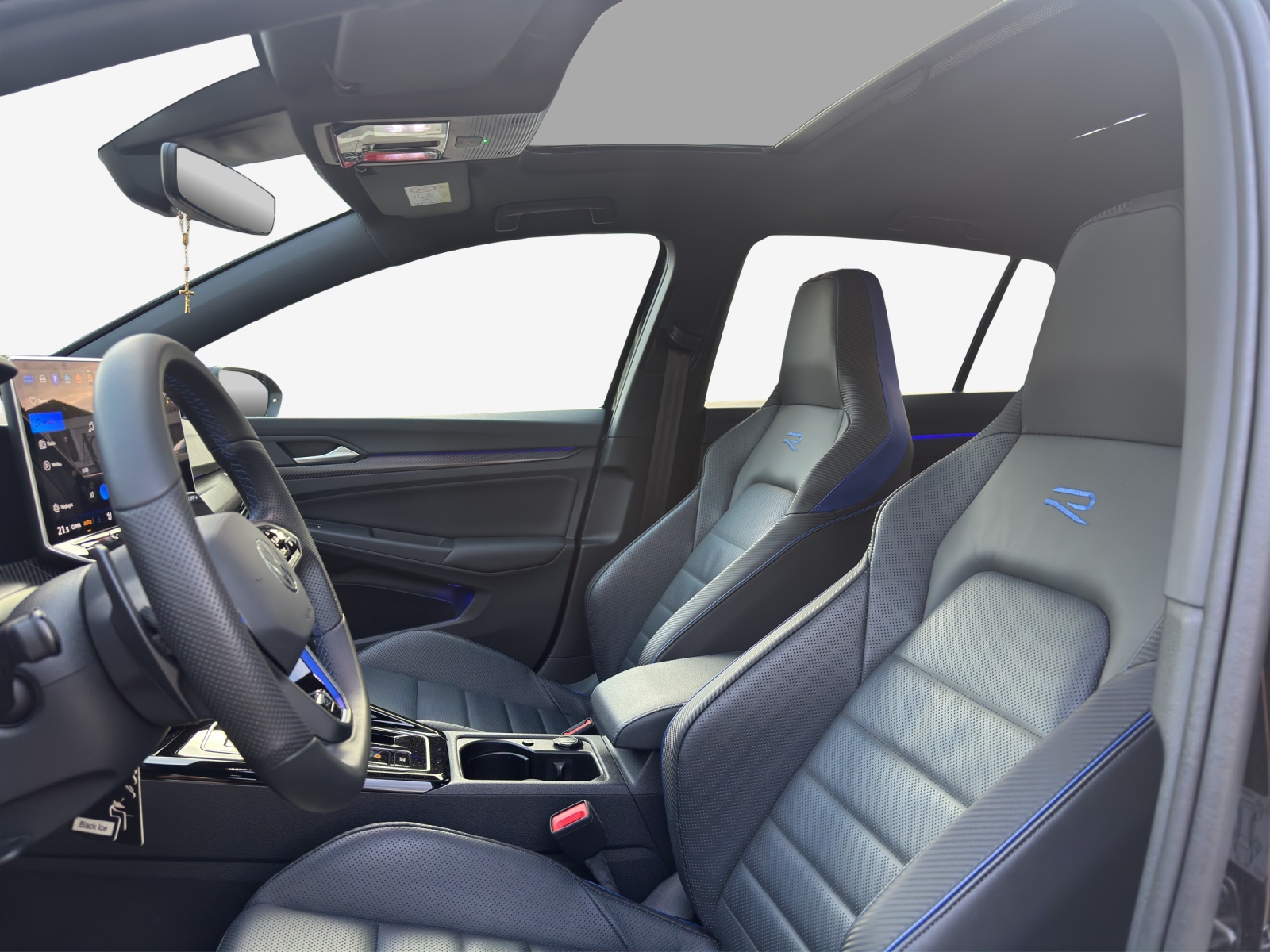 VW Golf 2.0 TSI R DSG 4 Motion-image-7