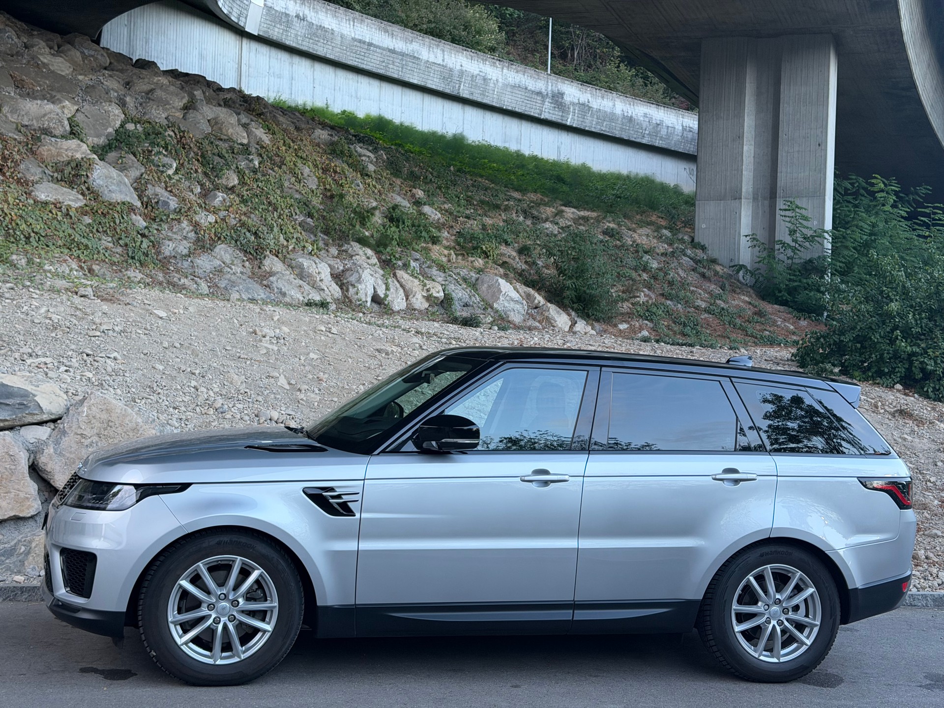 LAND ROVER Range Rover Sport 2.0 Si4 S Automatic-image-2