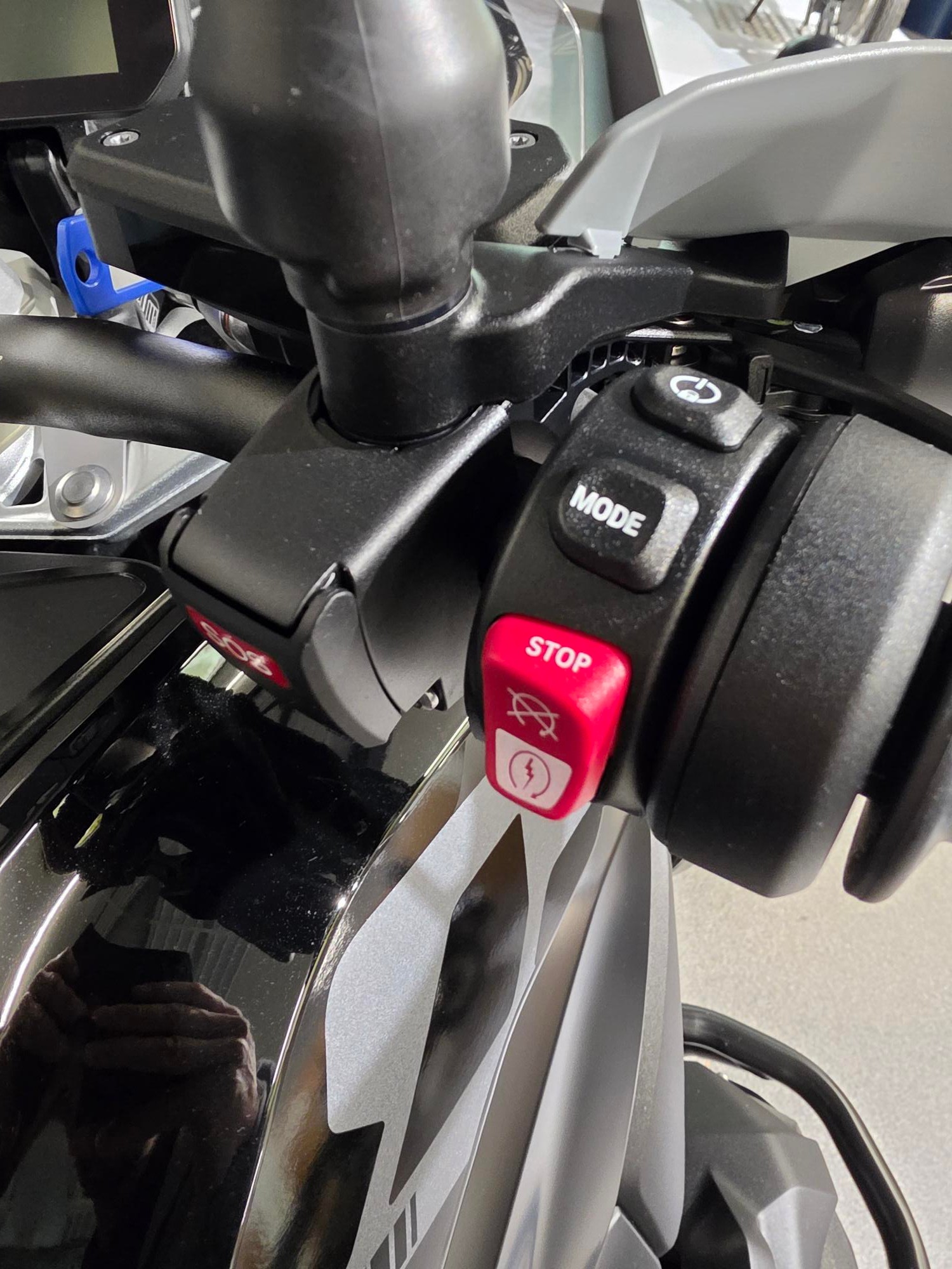 BMW R 1300 GS - ASA-image-4