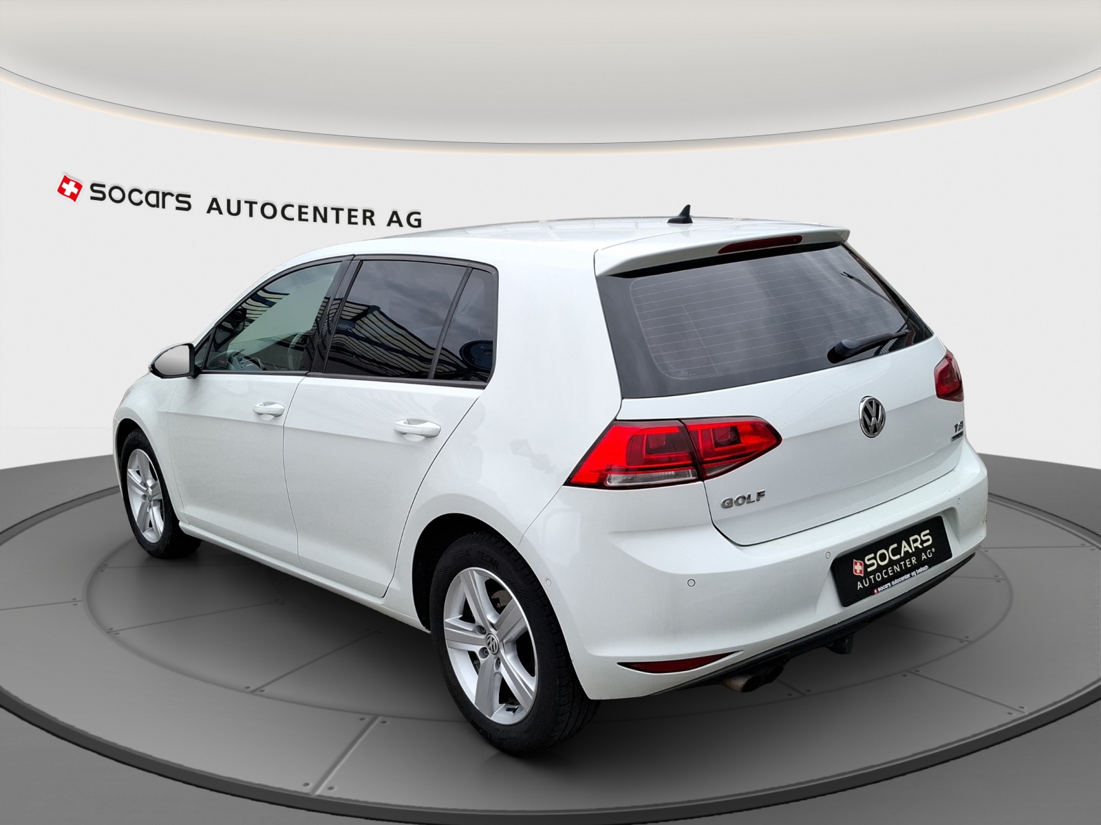 VW Golf 1.4 TSI Highline DSG // MFK 27.08.2026 // 8-fach Aluminiumbereift-image-4