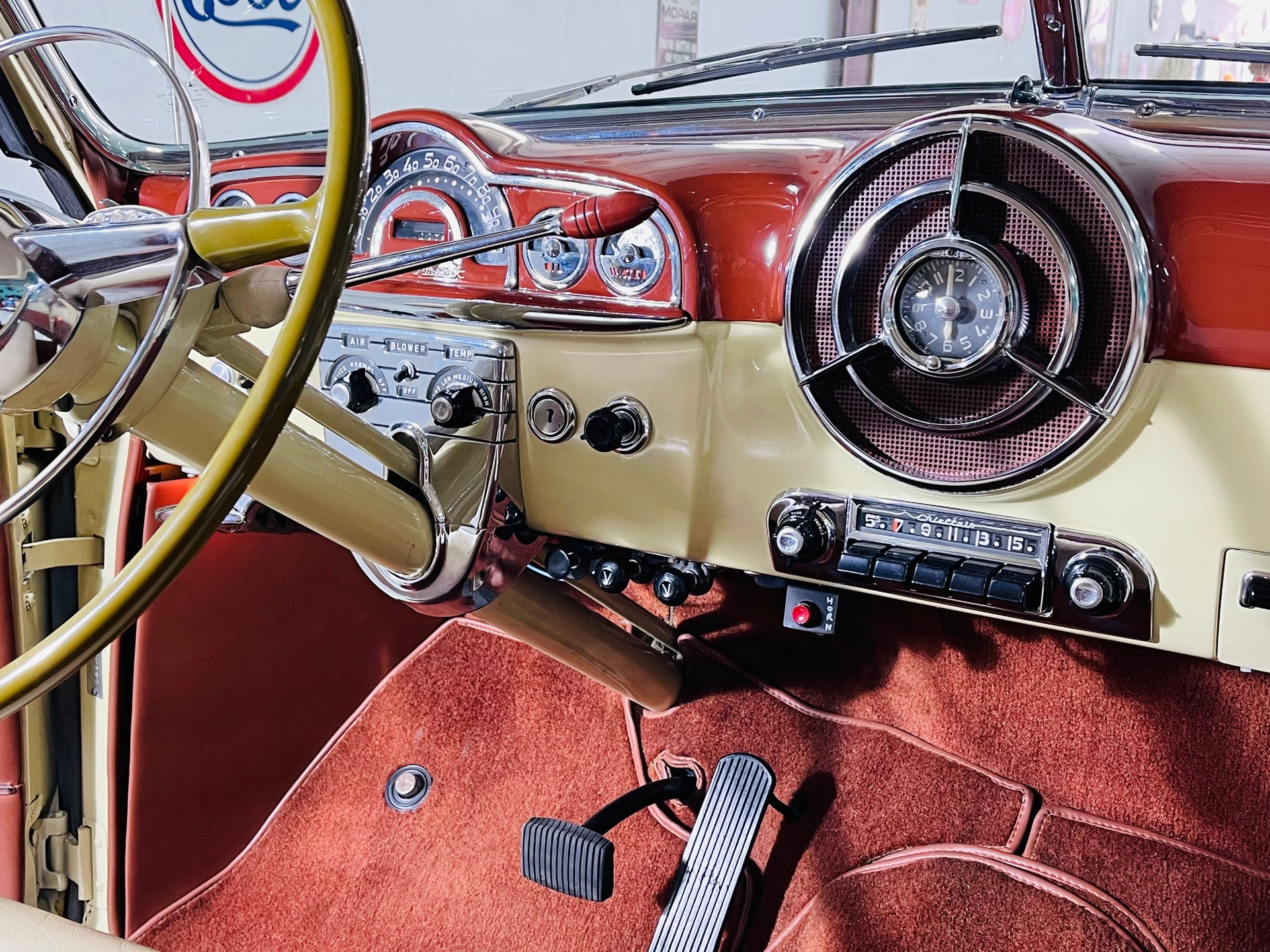 PONTIAC Catalina Super Deluxe Sport Coupe-image-5