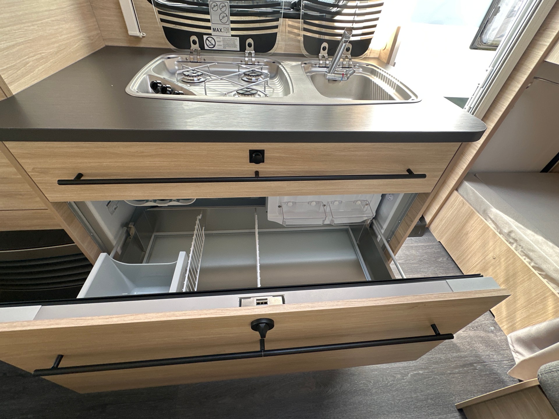CARAVELAIR Alba 426 Style-image-9
