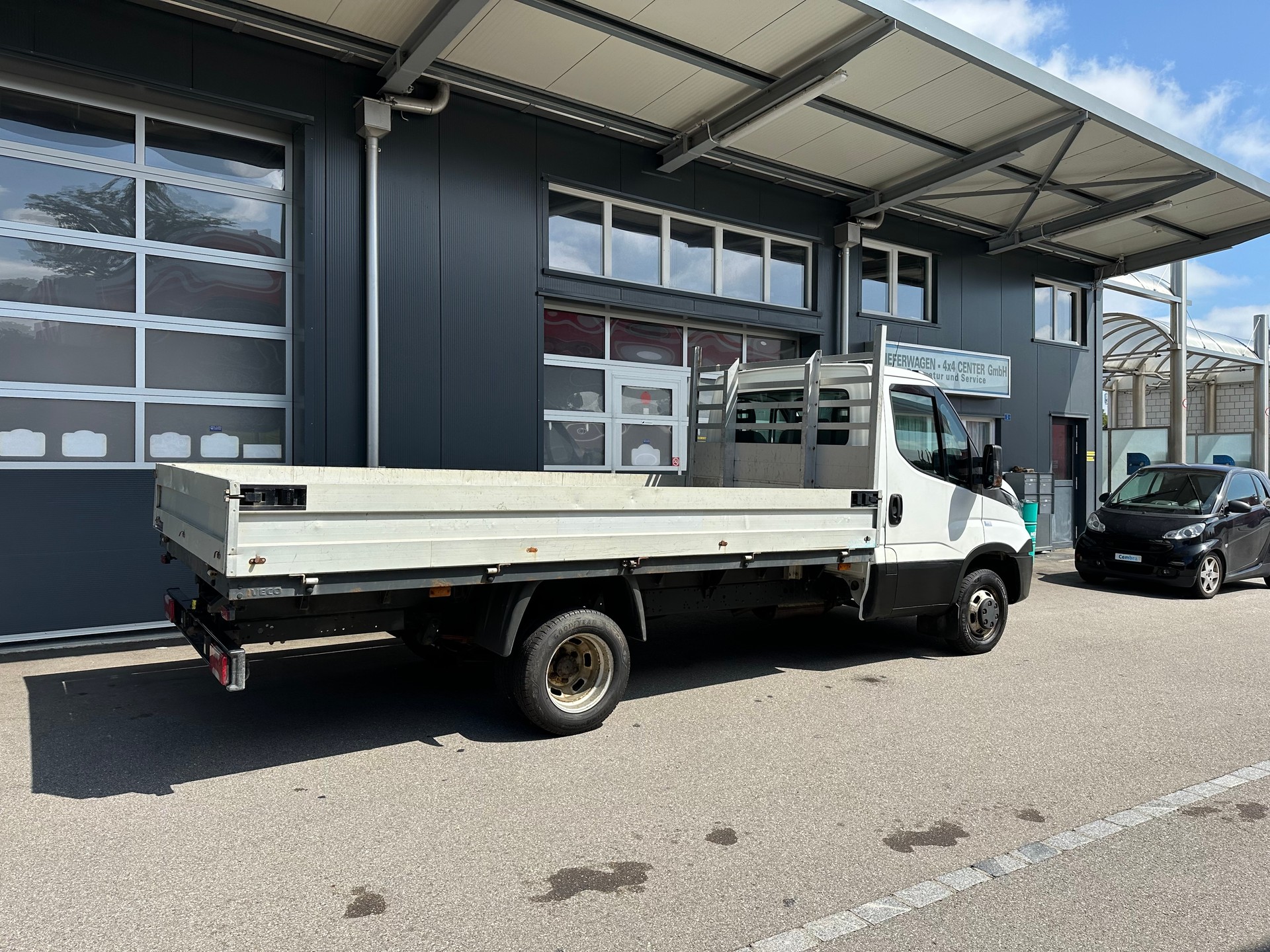 IVECO 35 C 17-image-2