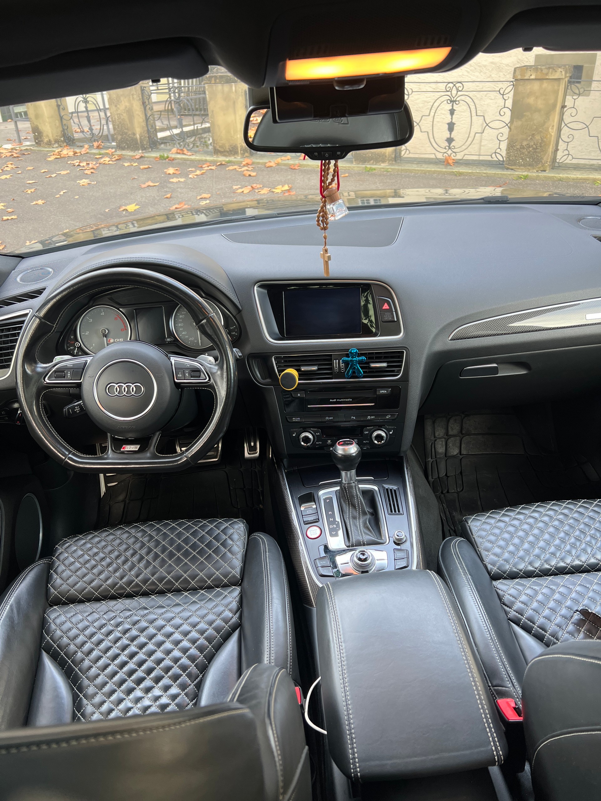 AUDI SQ5 3.0 TDI plus quattro tiptronic-image-9