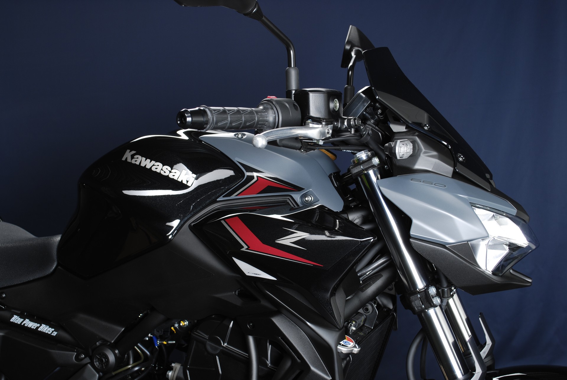 KAWASAKI Z 650 MY25 SPORT-image-5