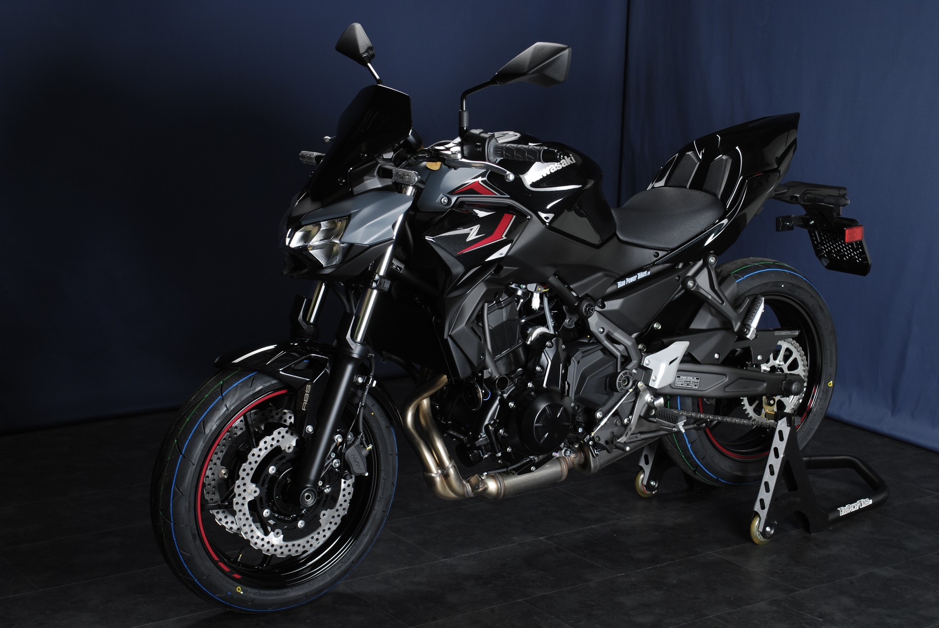 KAWASAKI Z 650 MY25 SPORT-image-8