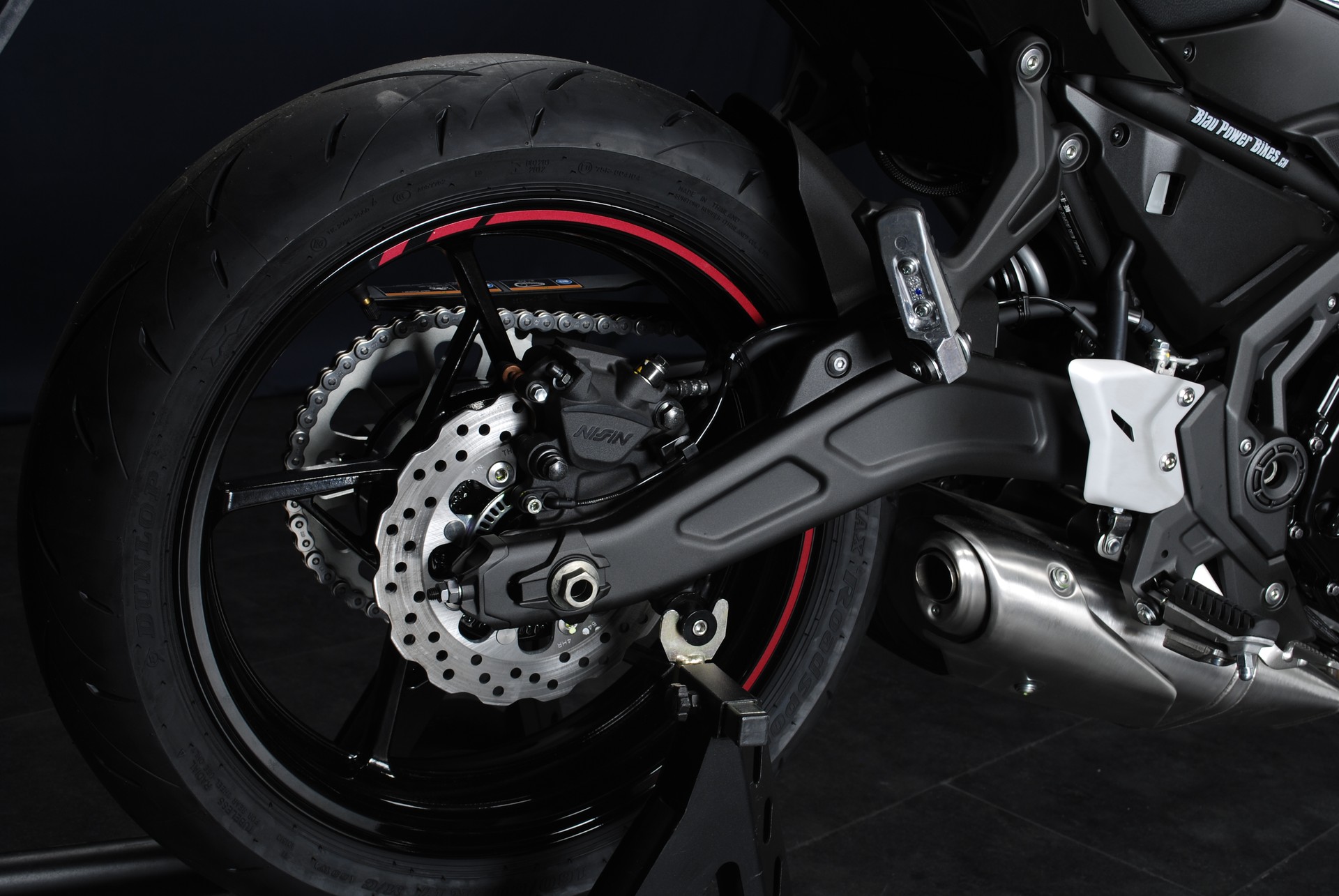 KAWASAKI Z 650 MY25 SPORT-image-1