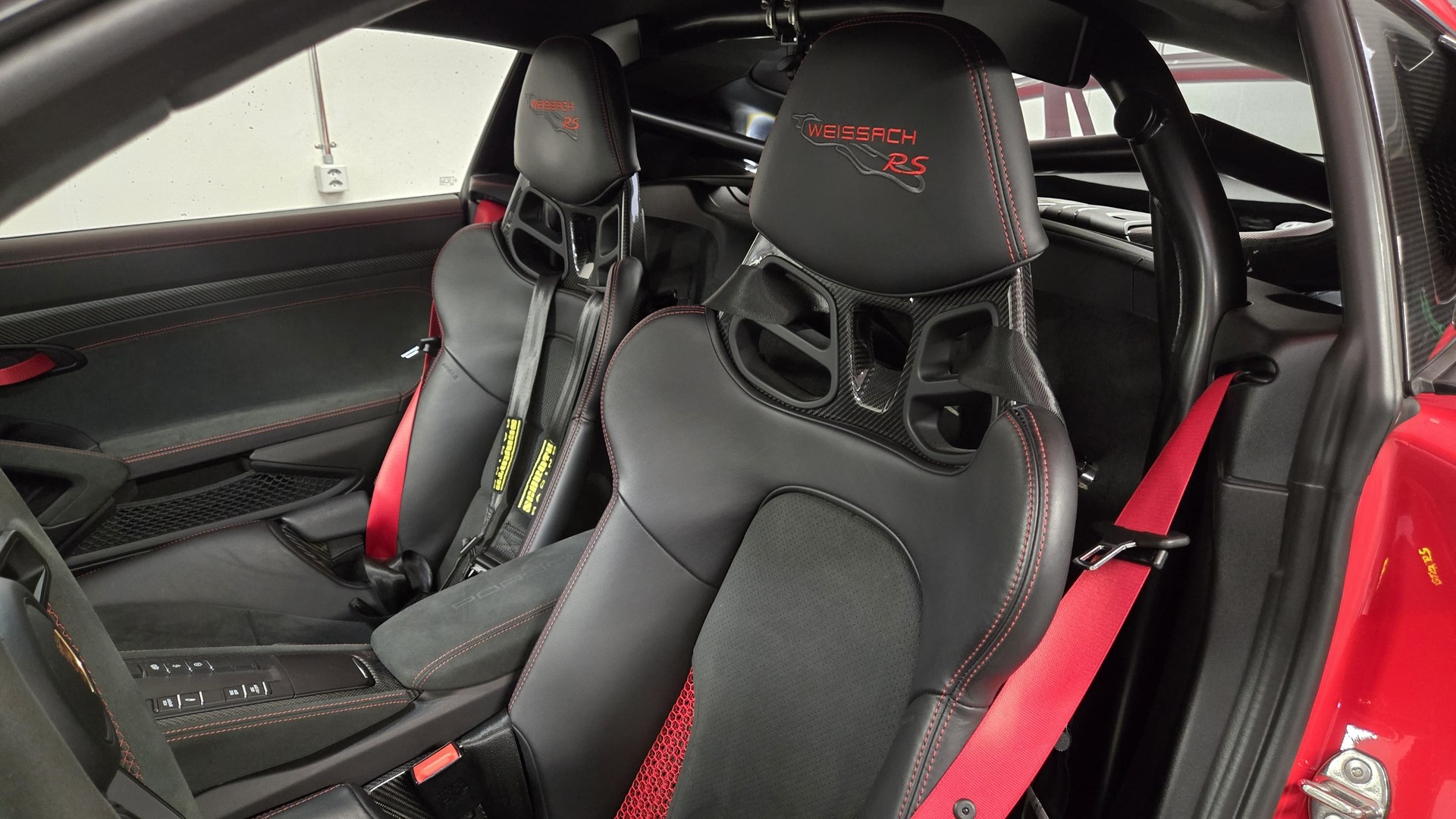 PORSCHE 718 Cayman GT4 RS PDK-image-6