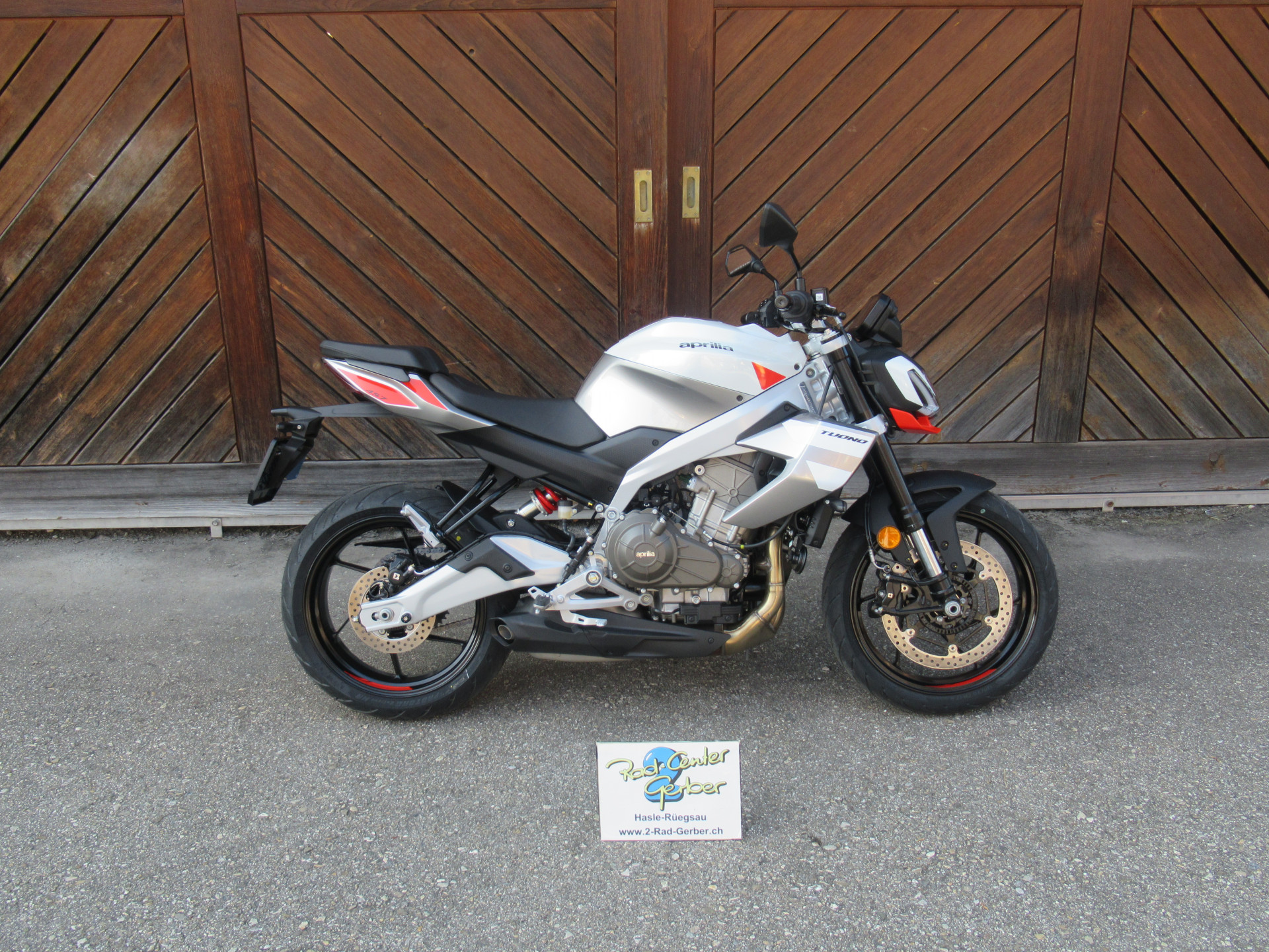 APRILIA Tuono 457-image-3