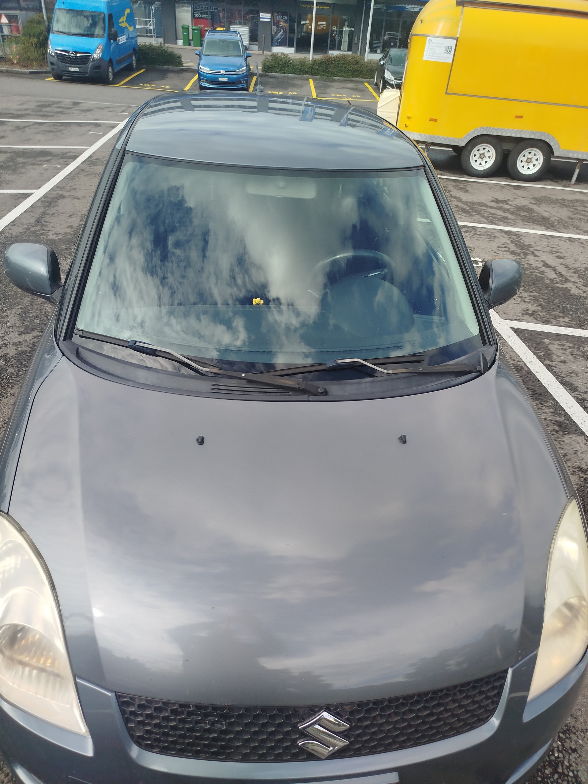 SUZUKI Swift 1.3i 16V GL 4x4-image-8