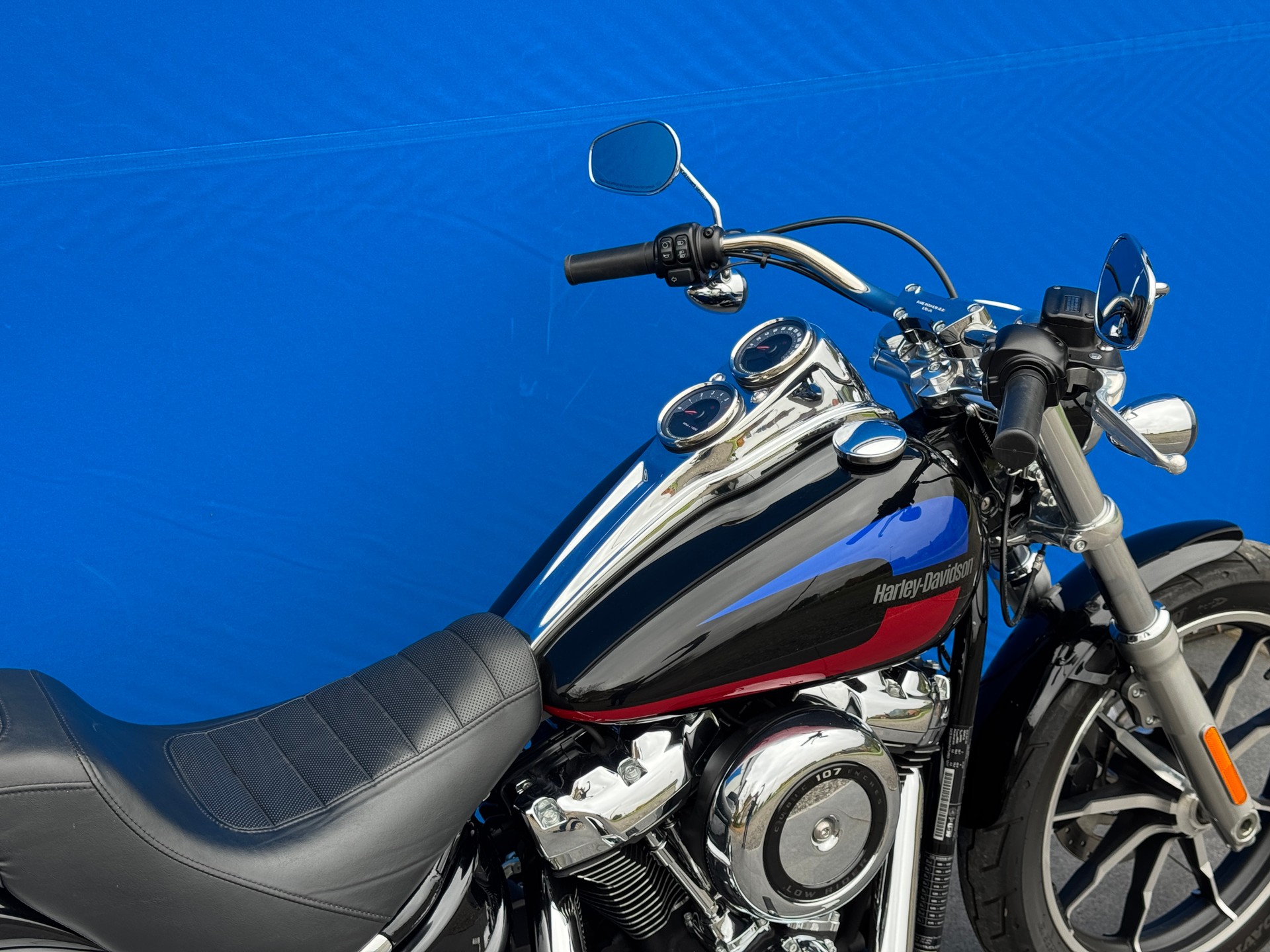HARLEY-DAVIDSON FXLR Low Rider 107 ABS-image-3