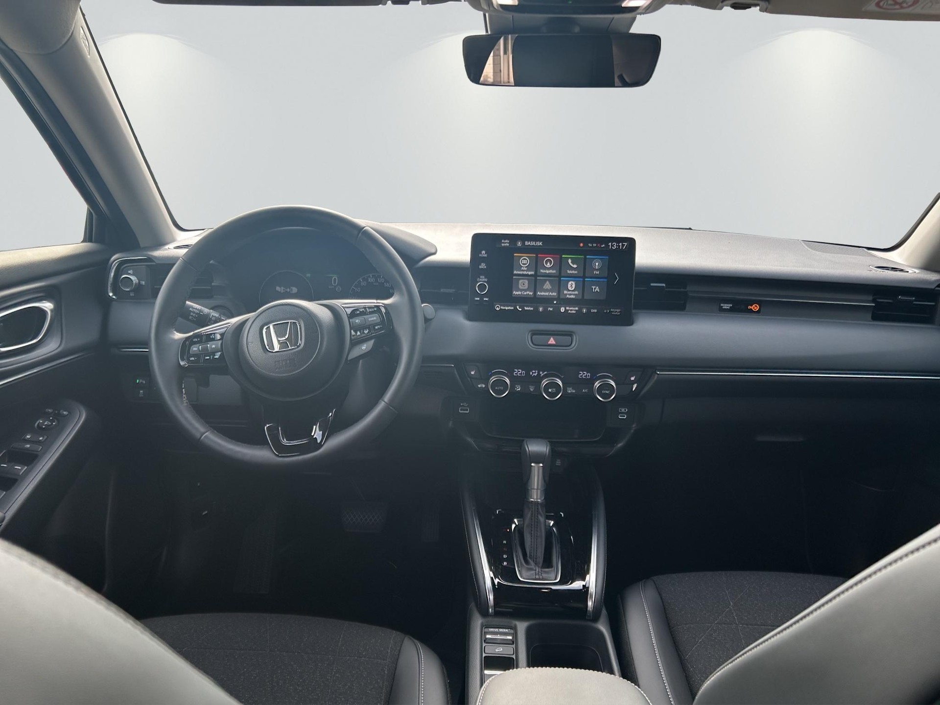 HONDA HR-V 1.5 i-MMD Advance Plus-image-11