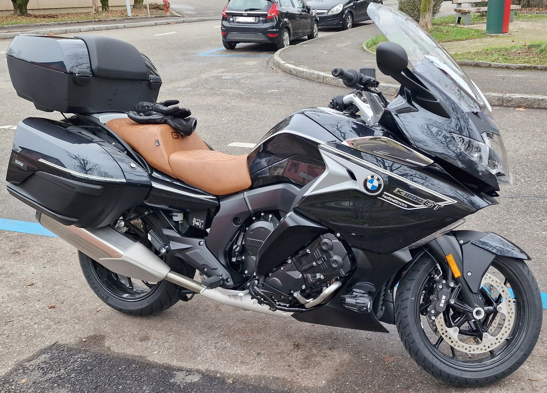 BMW K 1600 GT-image-0