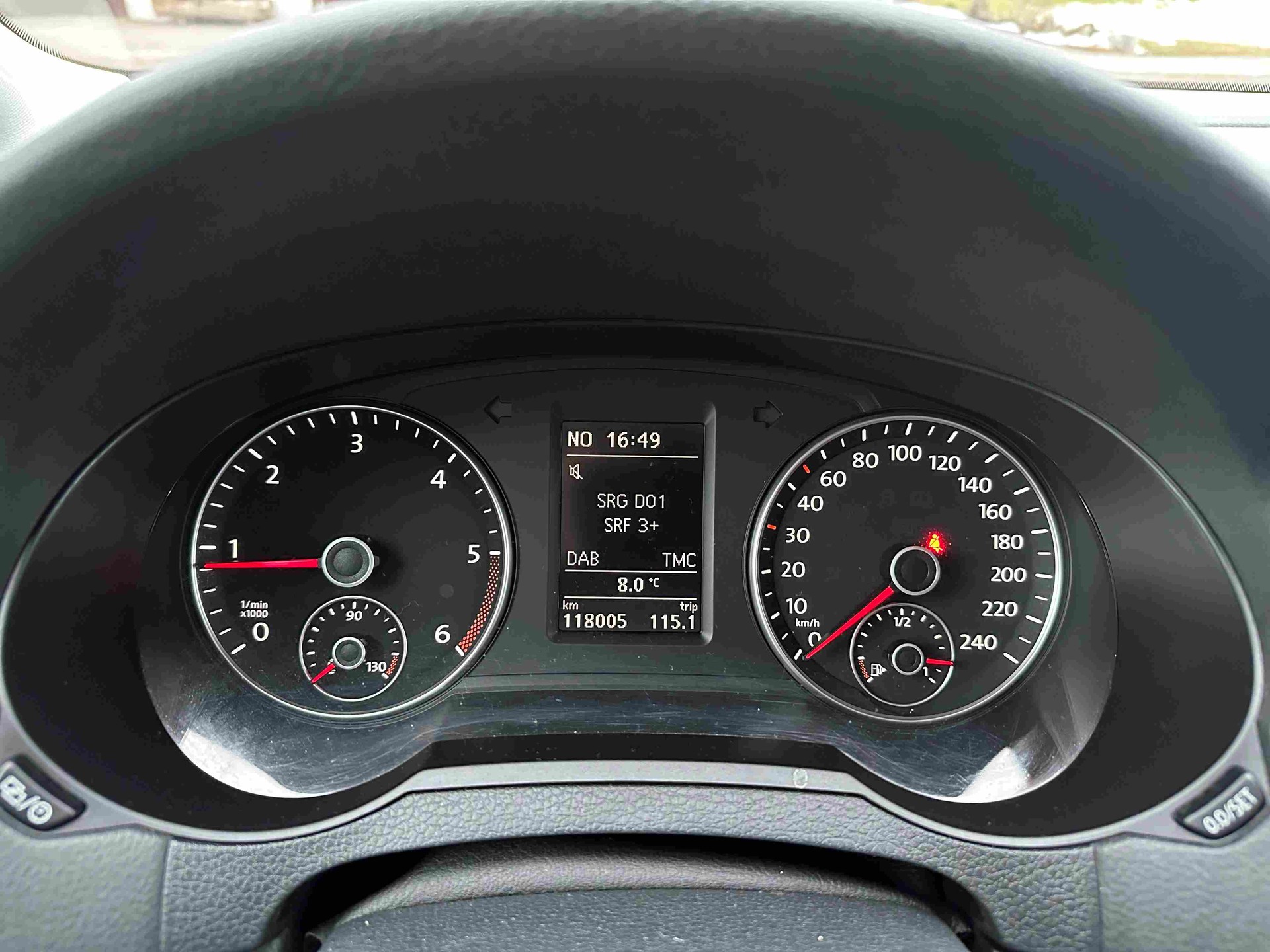 VW Sharan 2.0 TDI BlueMTA Cup 4m-image-8
