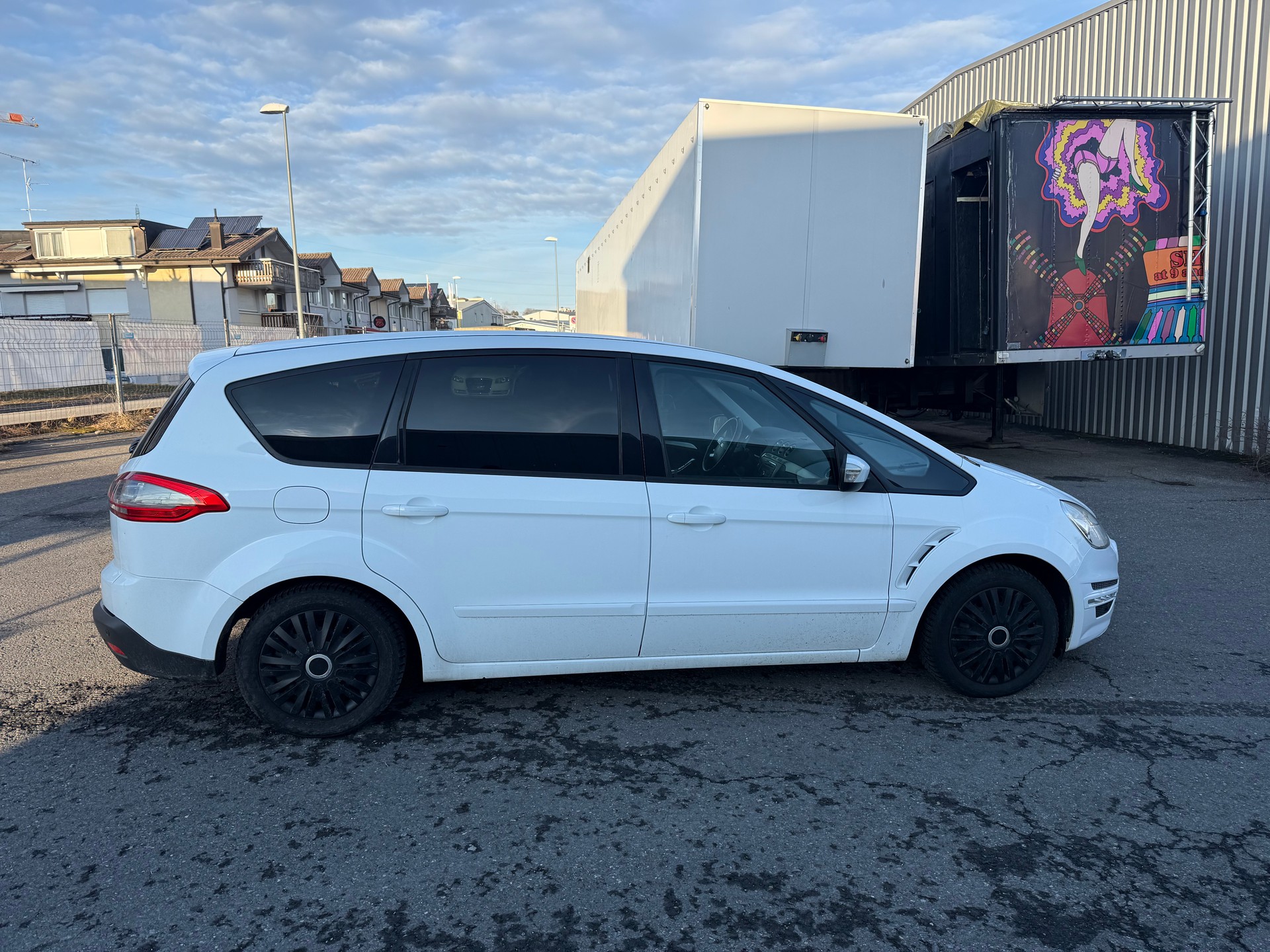 FORD S-Max 1.6 SCTi Titanium-image-4